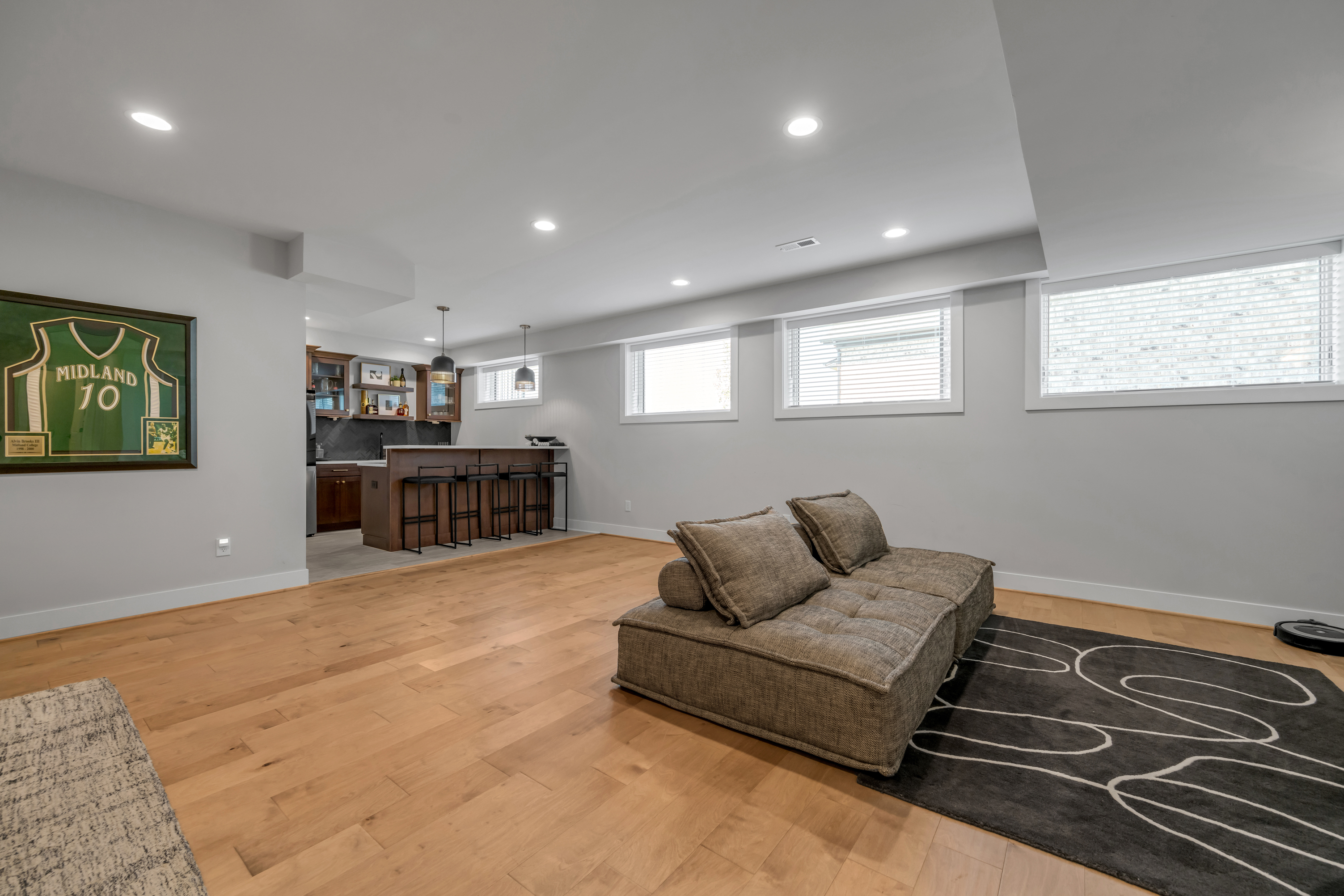  2429 Lorenzo Way - 物件實景