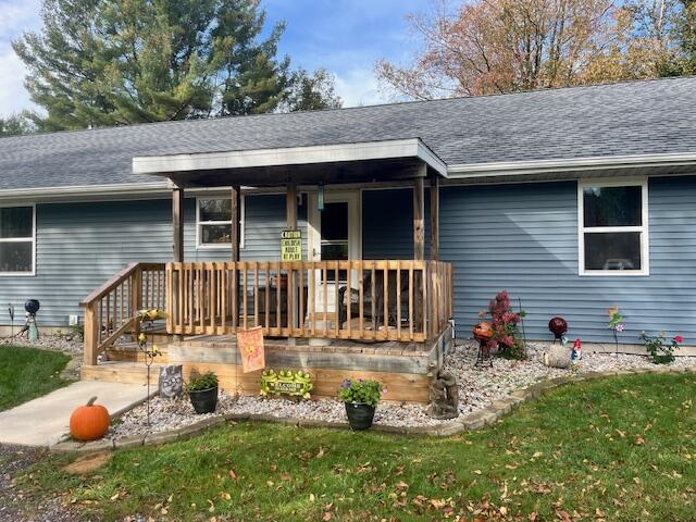 Branch, Michigan, 49402, United States, 5 Bedrooms Bedrooms, ,4 BathroomsBathrooms,Residential,For Sale,1986273