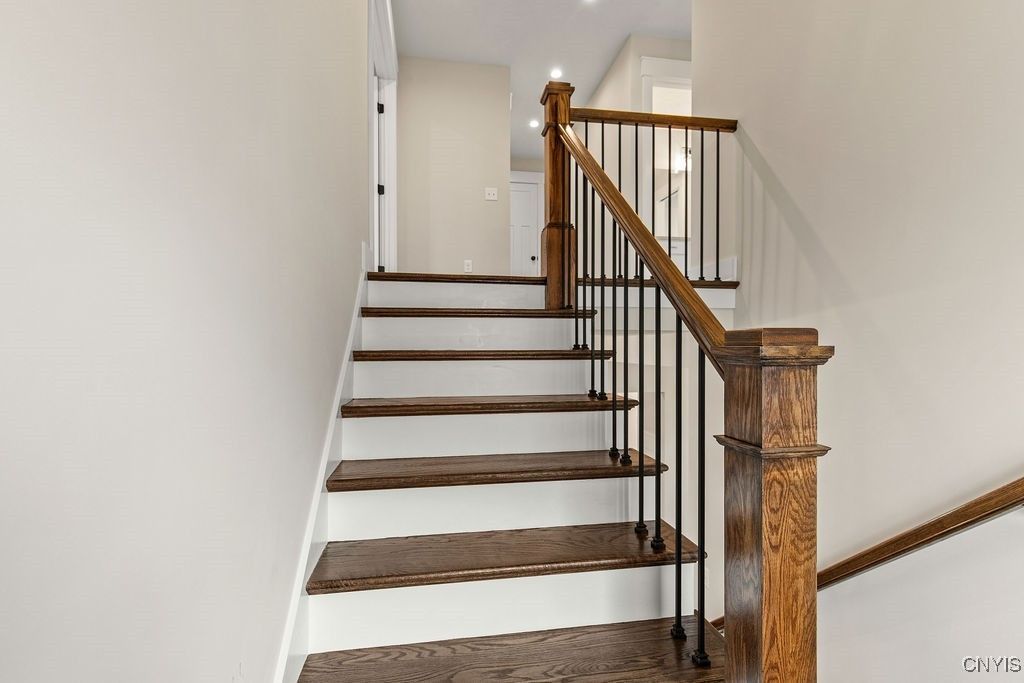 Baldwinsville, New York, 13027, United States, 4 Bedrooms Bedrooms, ,3 BathroomsBathrooms,Residential,For Sale,1991108