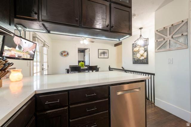 Sandy, Utah, 84092, United States, 4 Bedrooms Bedrooms, ,3 BathroomsBathrooms,Residential,For Sale,2048474