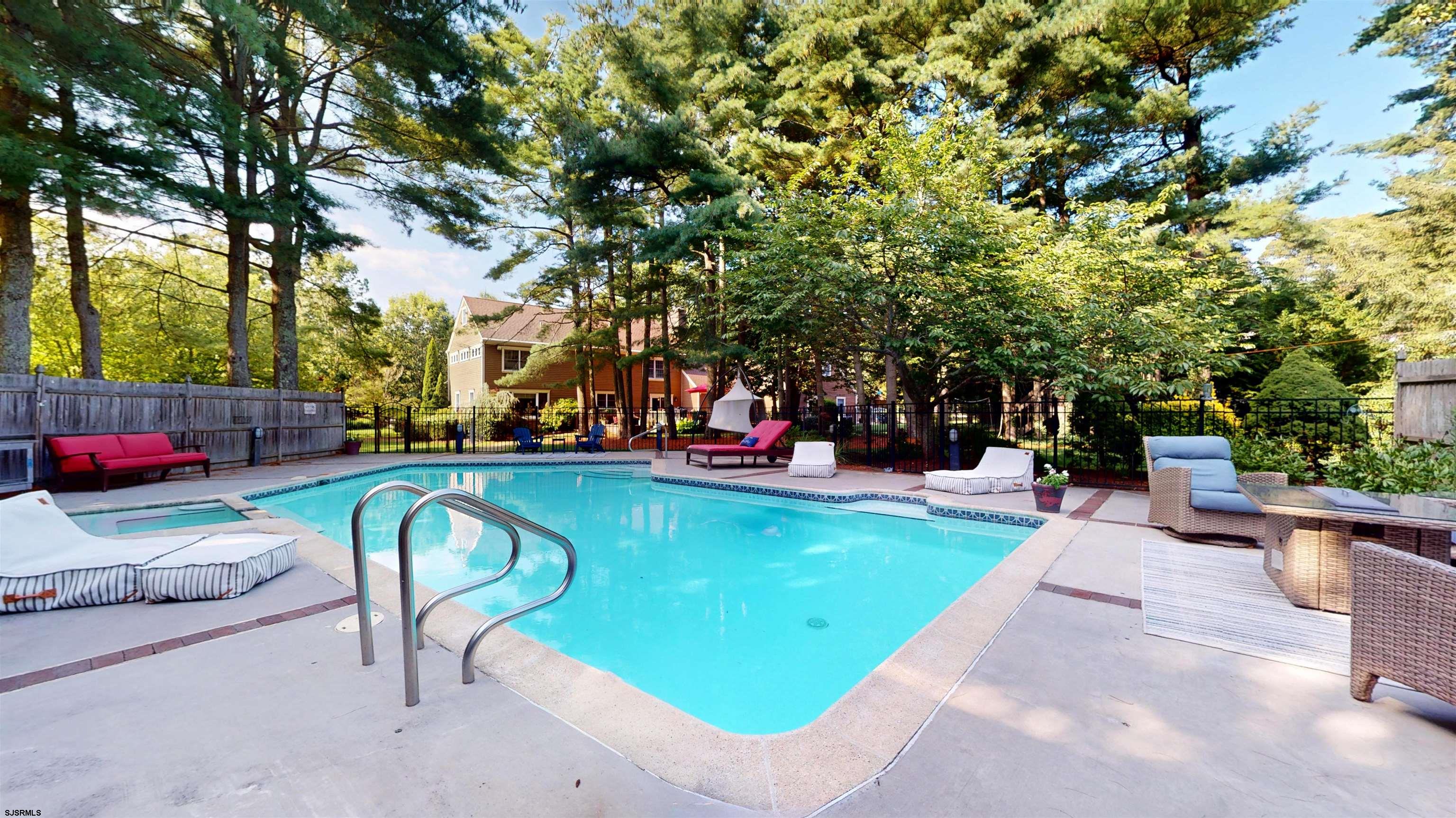 Linwood, New Jersey, 08221, United States, 6 Bedrooms Bedrooms, ,5 BathroomsBathrooms,Residential,For Sale,1975811