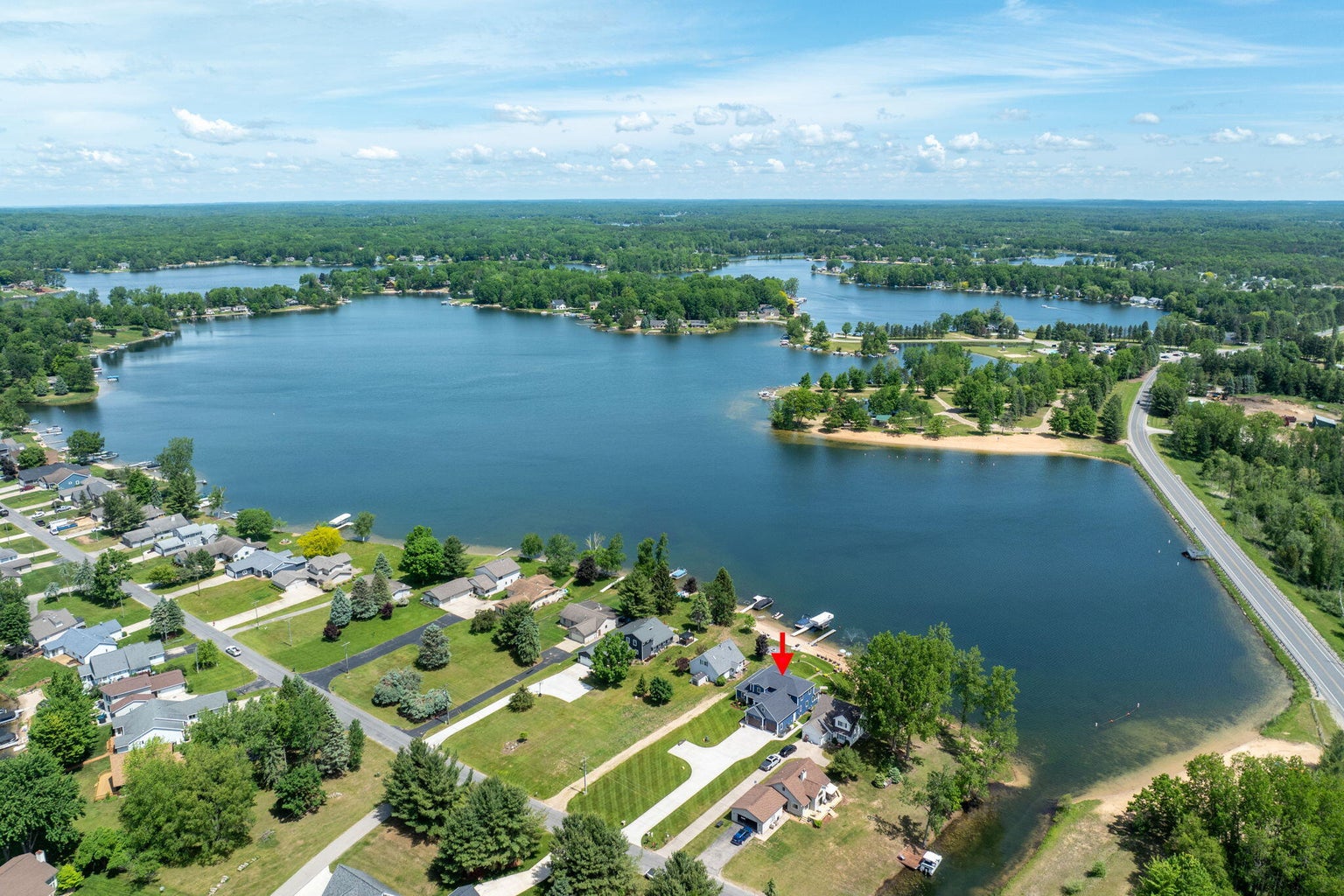 Canadian Lakes, Michigan, 49346, United States, 7 Bedrooms Bedrooms, ,5 BathroomsBathrooms,Residential,For Sale,1765643