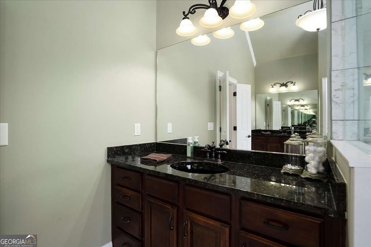 Winder, Georgia, 30680, United States, 5 Bedrooms Bedrooms, ,4 BathroomsBathrooms,Residential,For Sale,1837840