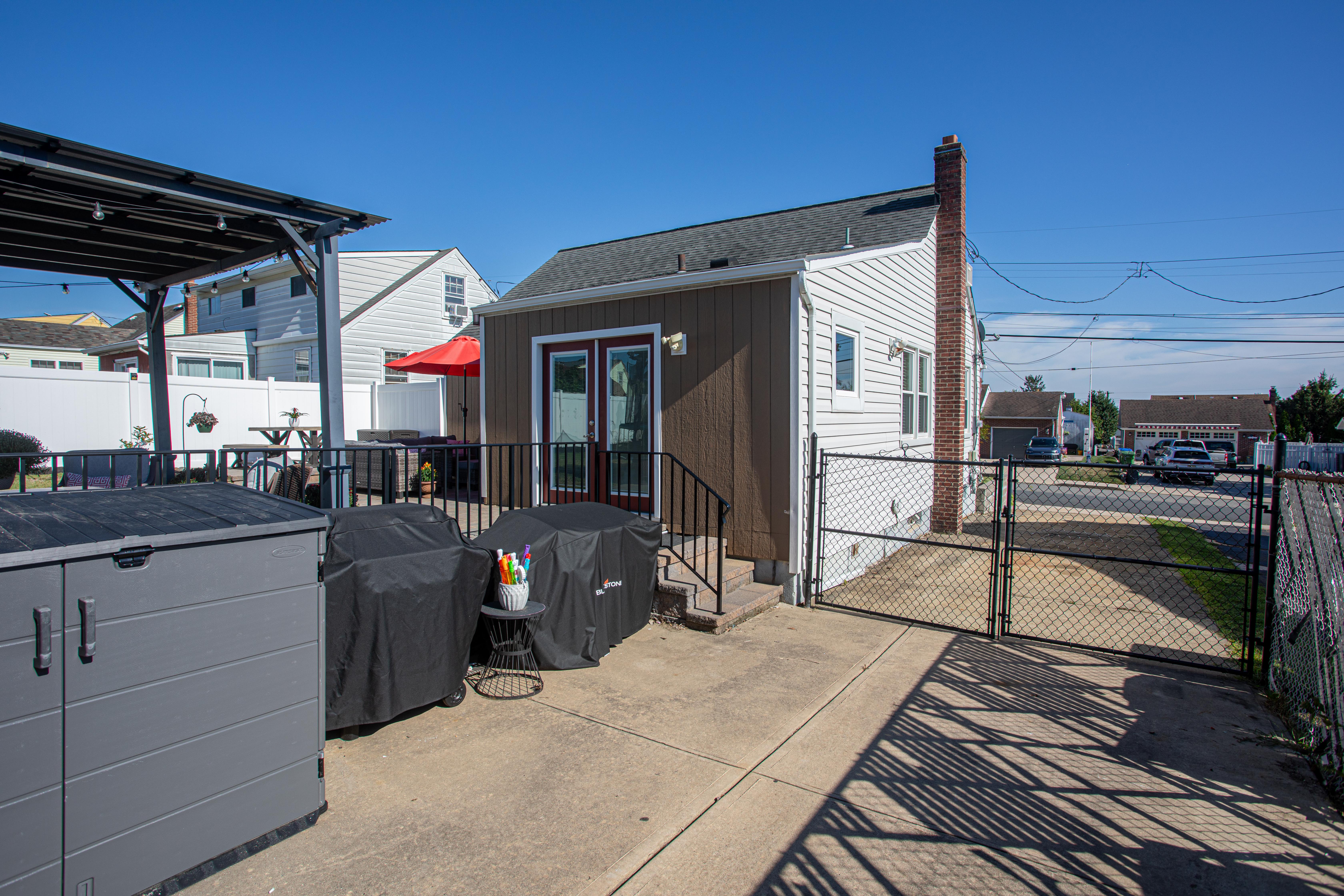 Sayreville, New Jersey, 08879, United States, 4 Bedrooms Bedrooms, ,2 BathroomsBathrooms,Residential,For Sale,1943409