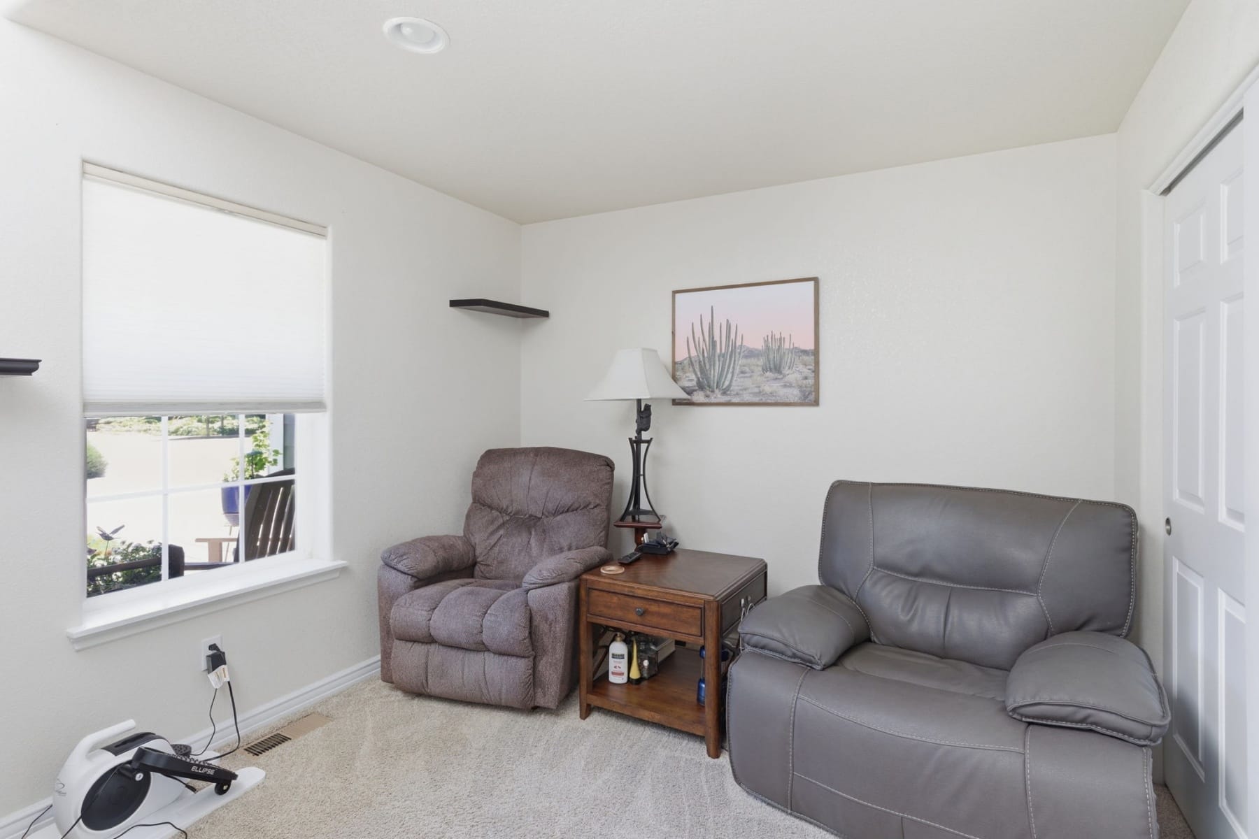 1074 SE Christie Place Grants Pass, OR 97526 - 物件實景