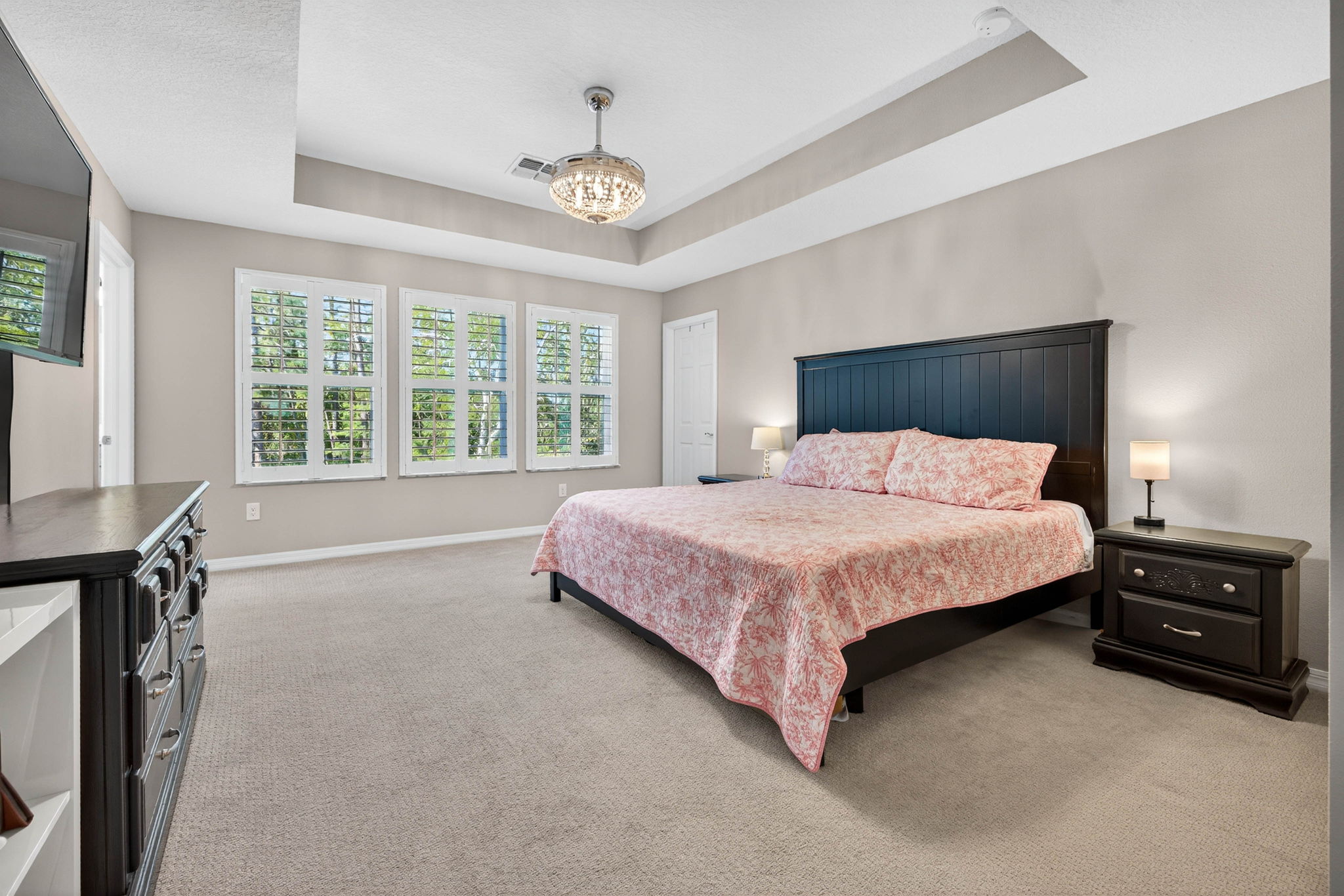 Land O Lakes, Florida, 34637, United States, 5 Bedrooms Bedrooms, ,3 BathroomsBathrooms,Residential,For Sale,1976107