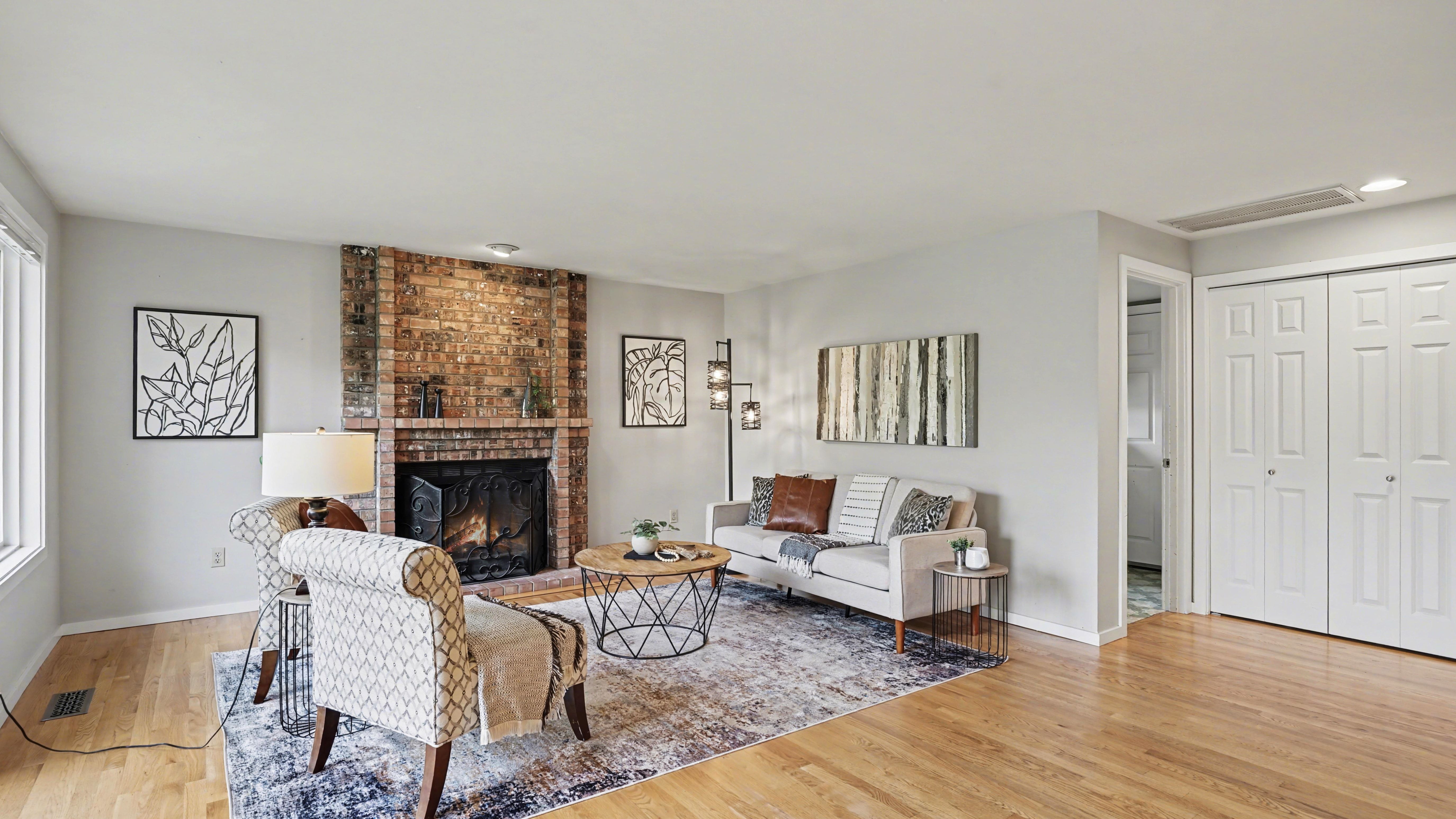  The Crest in Maywood Hills - 物件實景