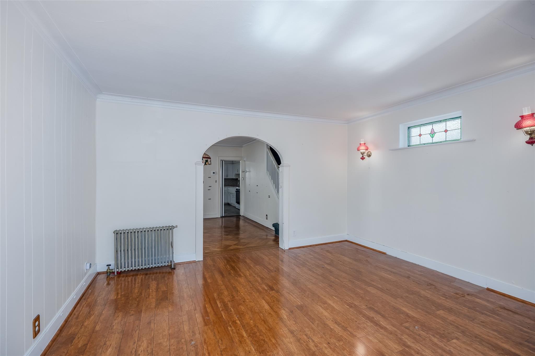 Queens Village, New York, 11428, United States, 4 Bedrooms Bedrooms, ,2 BathroomsBathrooms,Residential,For Sale,1752730