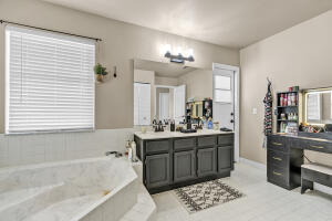 Loxahatchee, Florida, 33470, United States, 3 Bedrooms Bedrooms, ,2 BathroomsBathrooms,Residential,For Sale,2014023