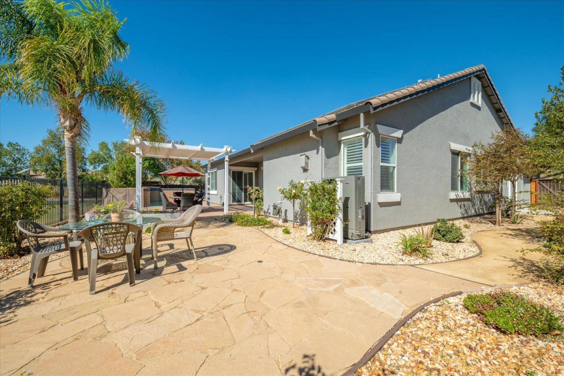  33203 Pintail Street, Woodland, CA 95695 - 物件實景