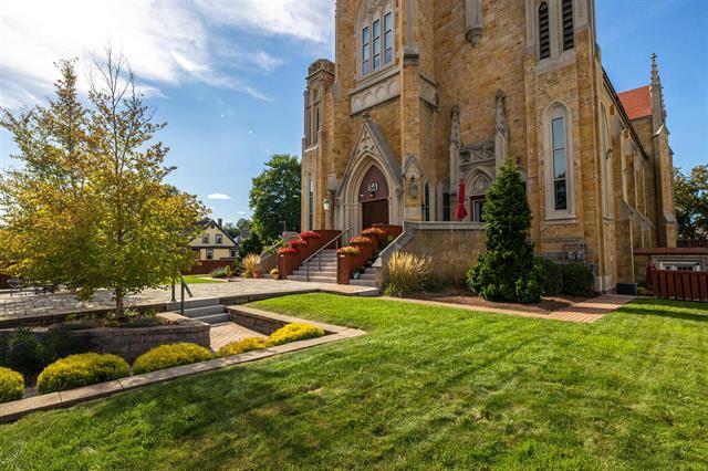 Concord, New Hampshire, 03301, United States, 3 Bedrooms Bedrooms, ,2 BathroomsBathrooms,Residential,For Sale,1986061