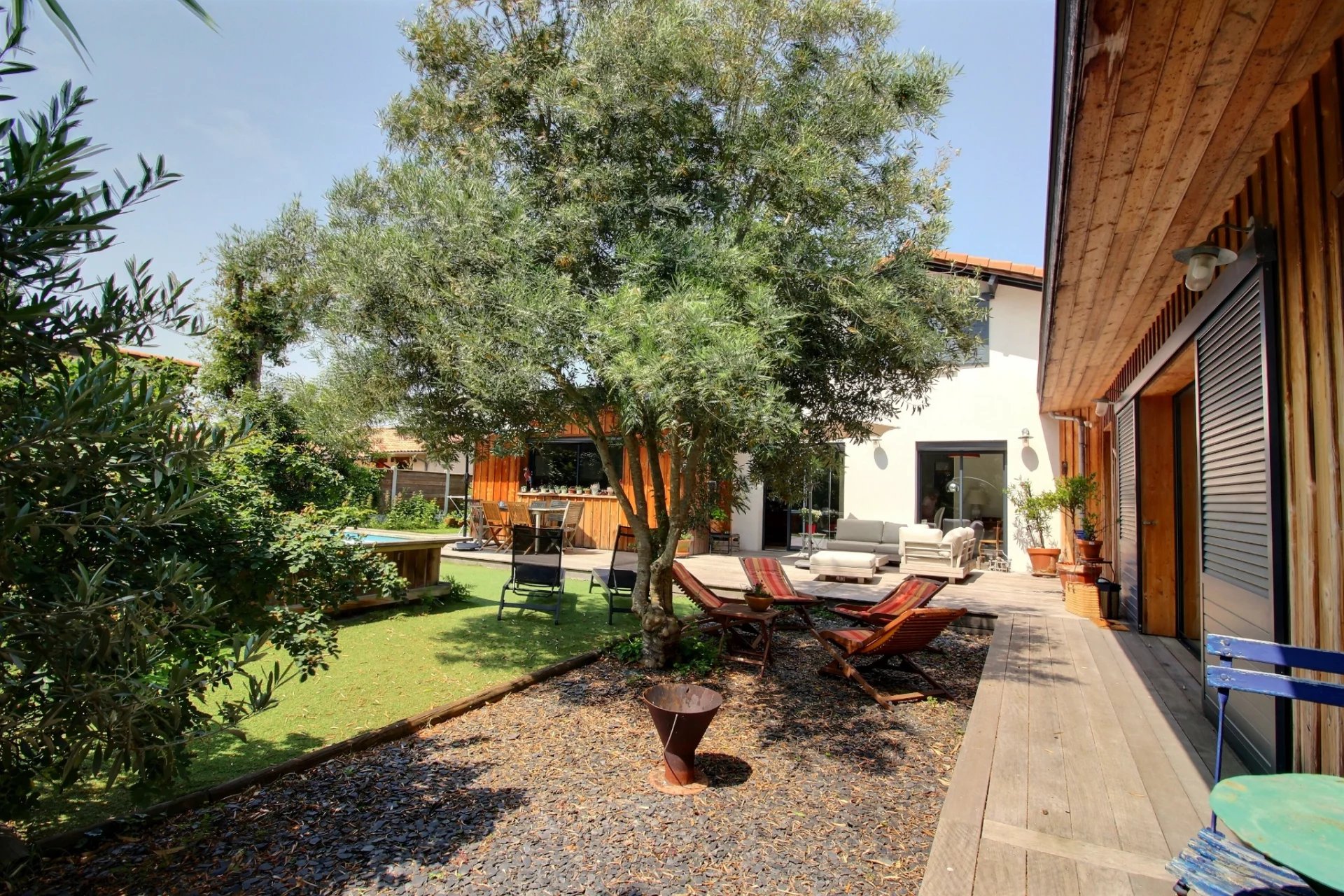 Gujan-Mestras, New Aquitaine, 33470, FR, 5 Bedrooms Bedrooms, ,6 BathroomsBathrooms,Residential,For Sale,1860018