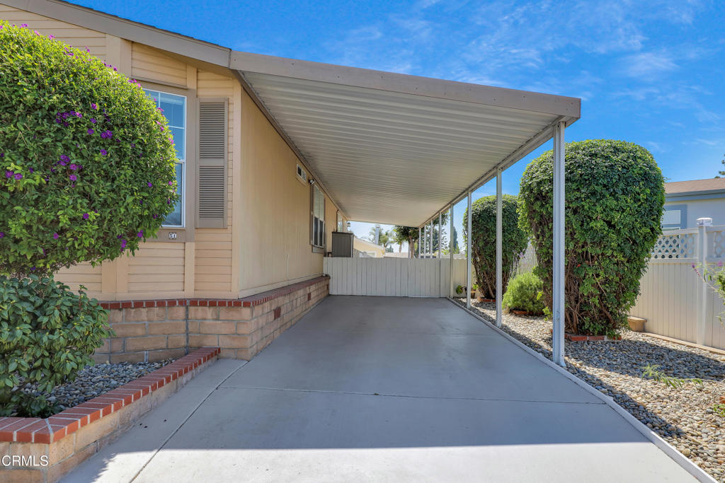 Ventura, California, 93003, United States, 3 Bedrooms Bedrooms, ,2 BathroomsBathrooms,Residential,For Sale,1980962