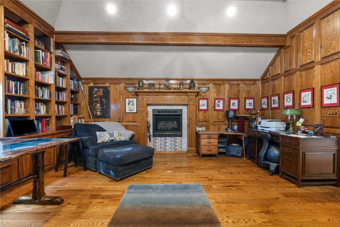 South Strabane, Pennsylvania, 15301, United States, 5 Bedrooms Bedrooms, ,5 BathroomsBathrooms,Residential,For Sale,2003088