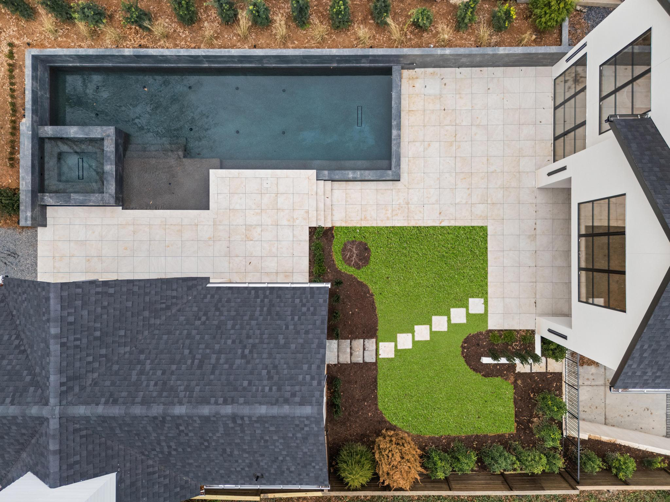  New Construction Transitional Home in the Heart of Morningside - 物件實景