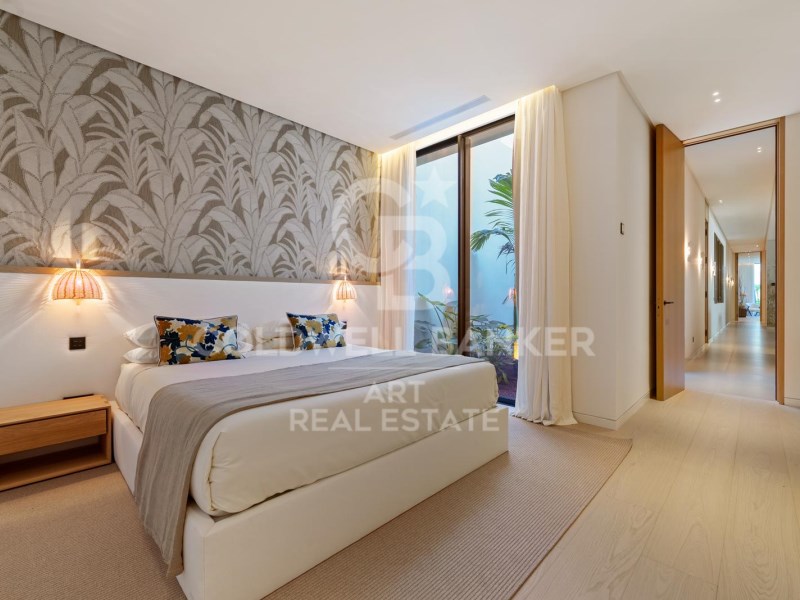 Marbella, Andalusia, ES, 6 Bedrooms Bedrooms, ,7 BathroomsBathrooms,Residential,For Sale,1949933