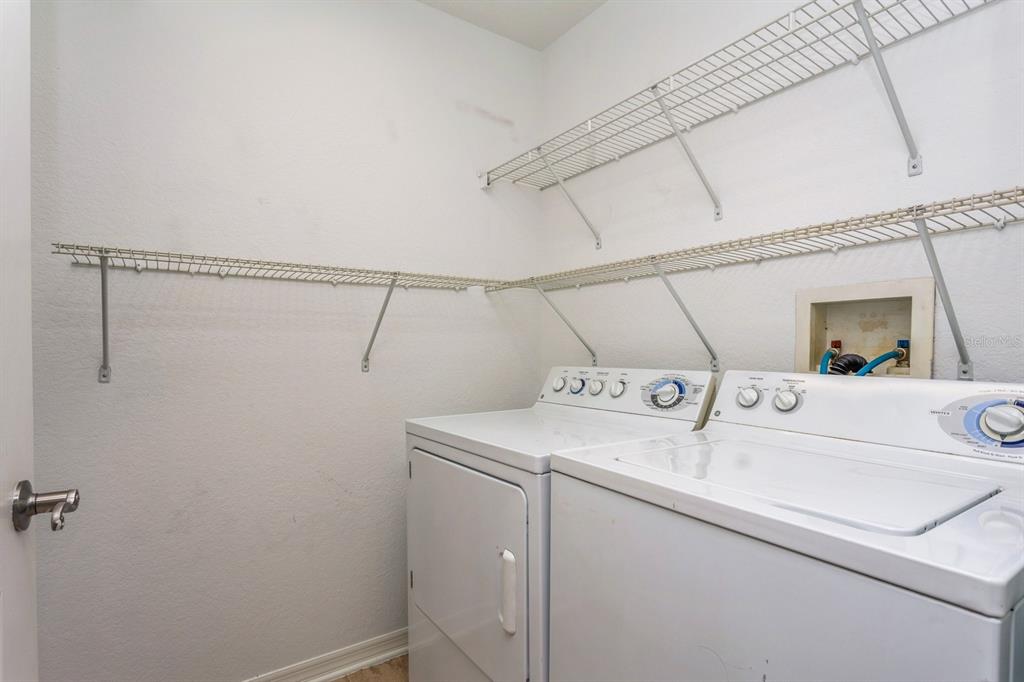 Tampa, Florida, 33602, United States, 2 Bedrooms Bedrooms, ,2 BathroomsBathrooms,Residential,For Sale,1901448