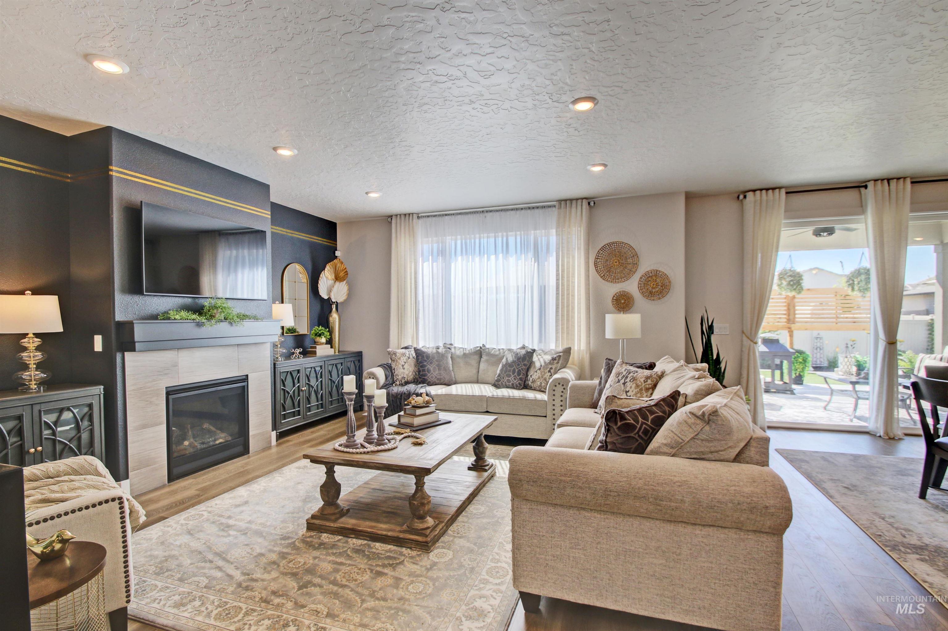 Meridian, Idaho, 83642, United States, 4 Bedrooms Bedrooms, ,Residential,For Sale,1911004