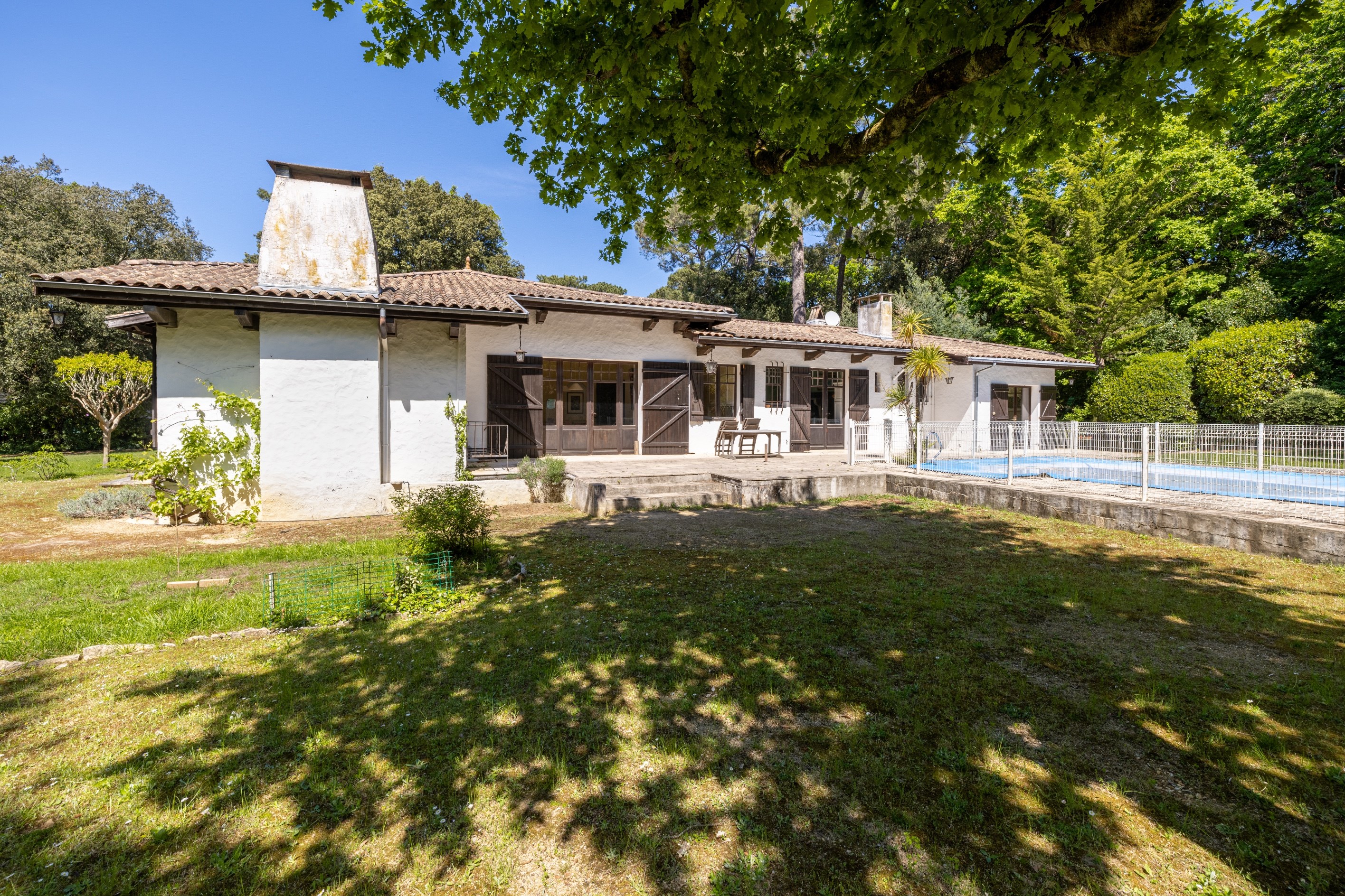  PYLA, CERCLE DE VOILE - SINGLE-LEVEL GAUME-STYLE VILLA ON APPROX. 3,000 m² OF L… - 物件實景