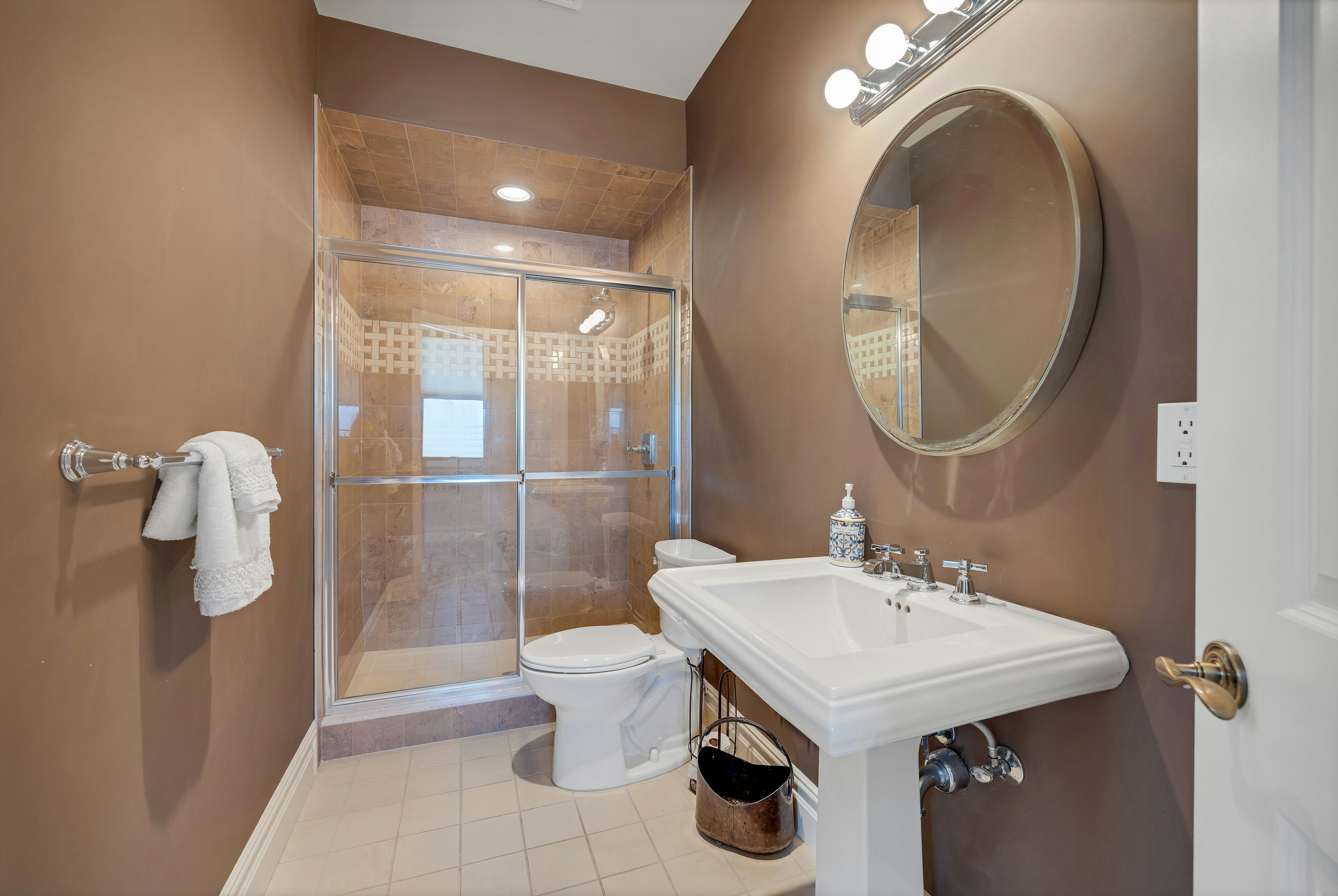  15 Mountainview Court, Totowa, NJ 07512 - 物件實景
