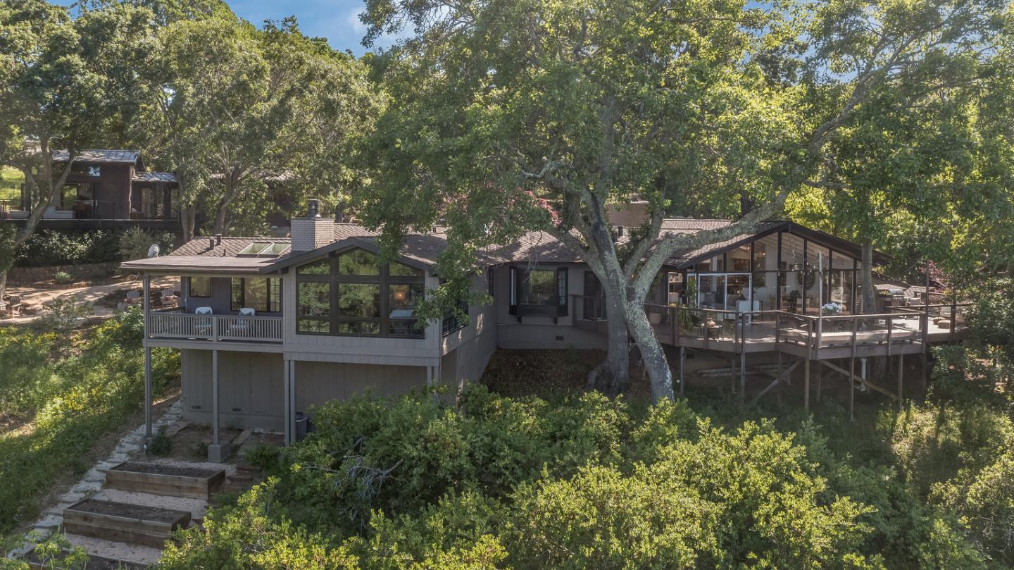 Portola Valley, California, 94028, United States, 6 Bedrooms Bedrooms, ,6 BathroomsBathrooms,Residential,For Sale,1917996