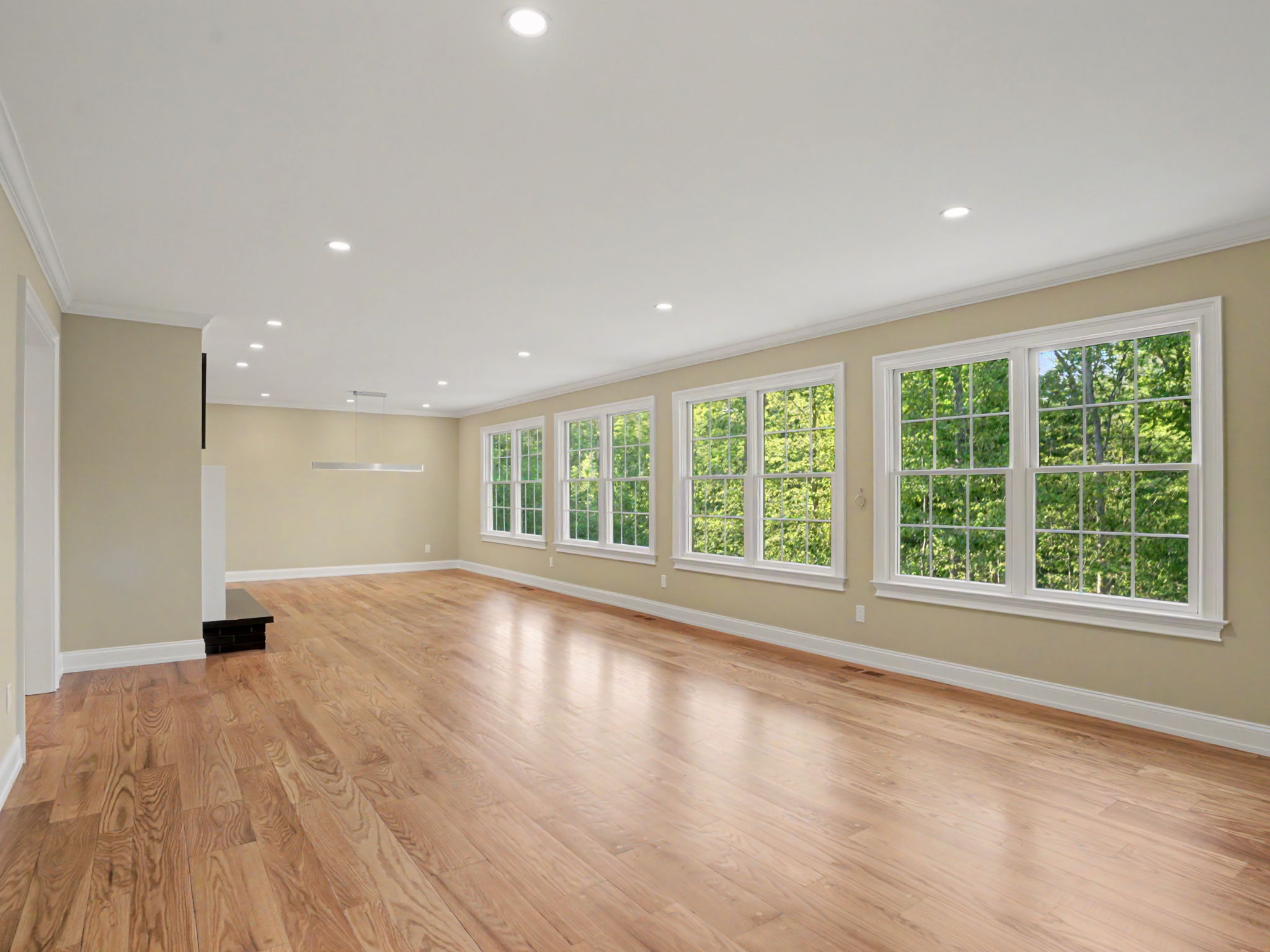  Turn-Key North Stamford Ranch with Private Pond Views - 物件實景