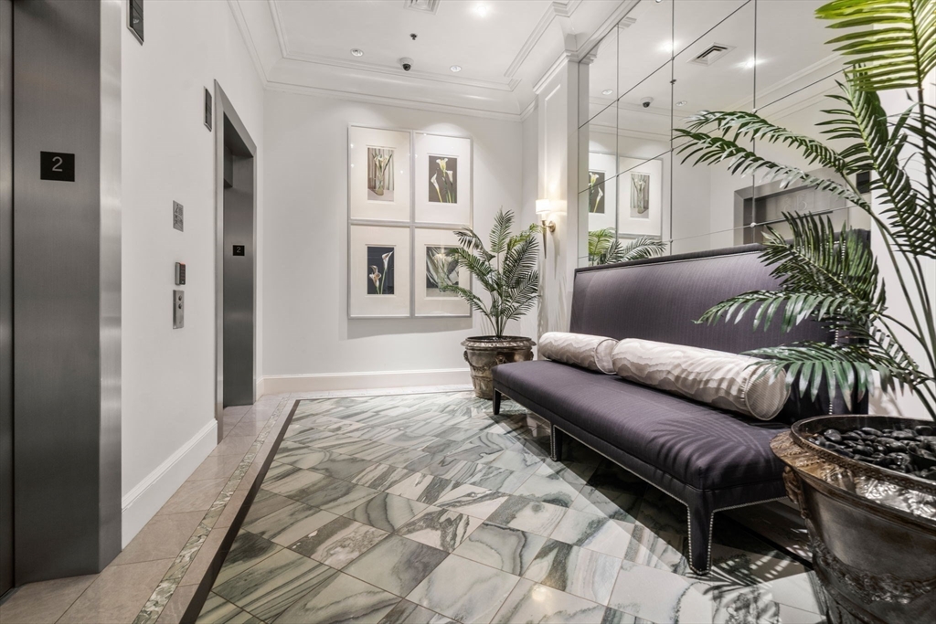 Boston, Massachusetts, 02199, United States, 3 Bedrooms Bedrooms, ,3 BathroomsBathrooms,Residential,For Sale,1940659
