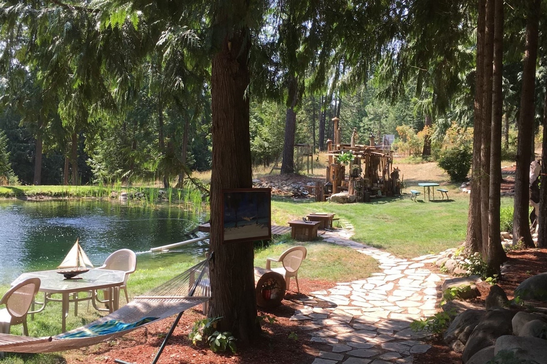  Tree Farm & Home on 6+ Acres - 物件實景