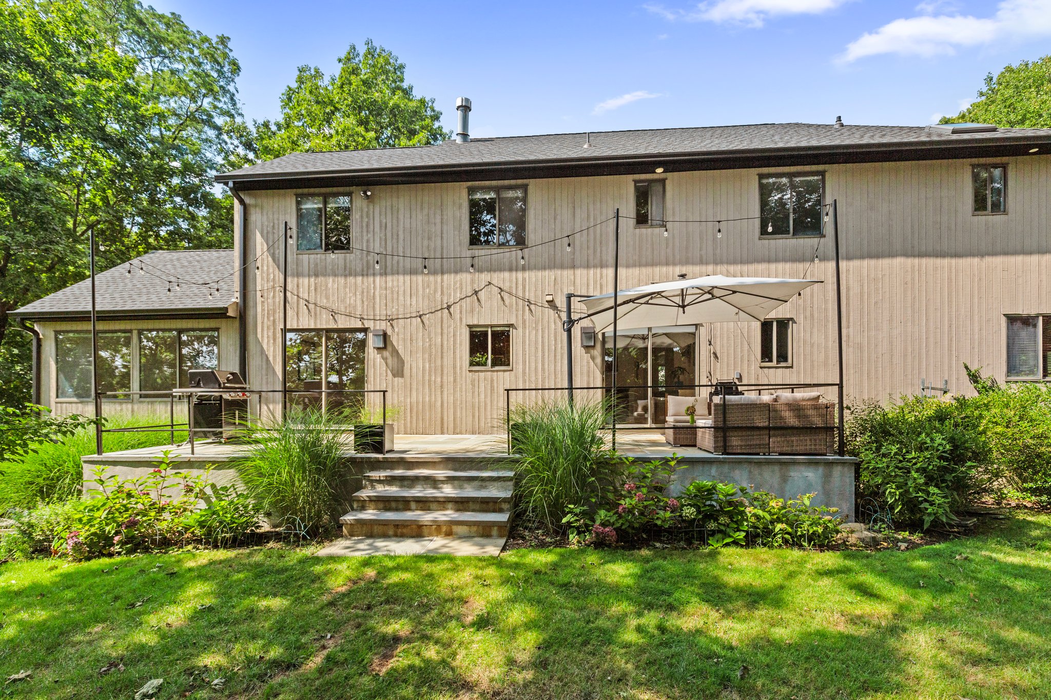  Stunning Beechmont Contemporary - 物件實景