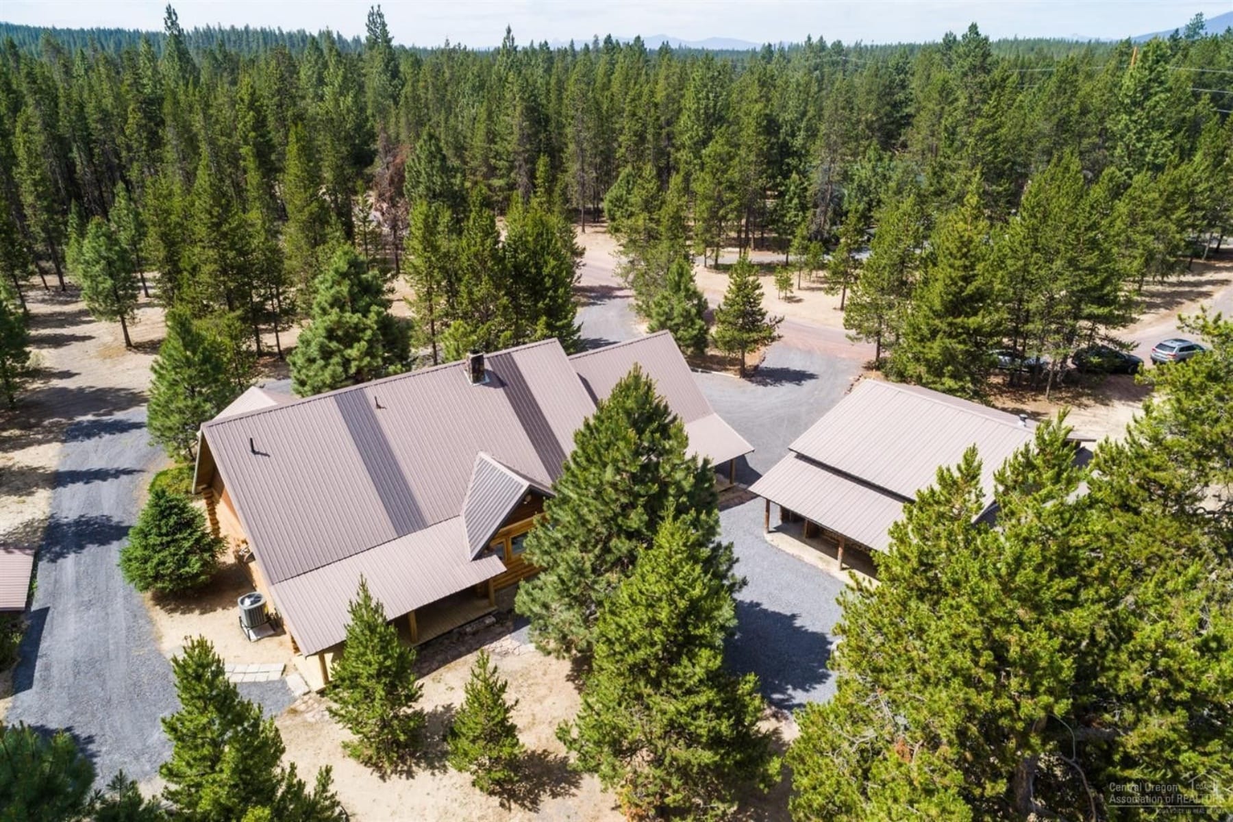  140643 KAMLOOP LN Gilchrist, OR 97737 - 物件實景