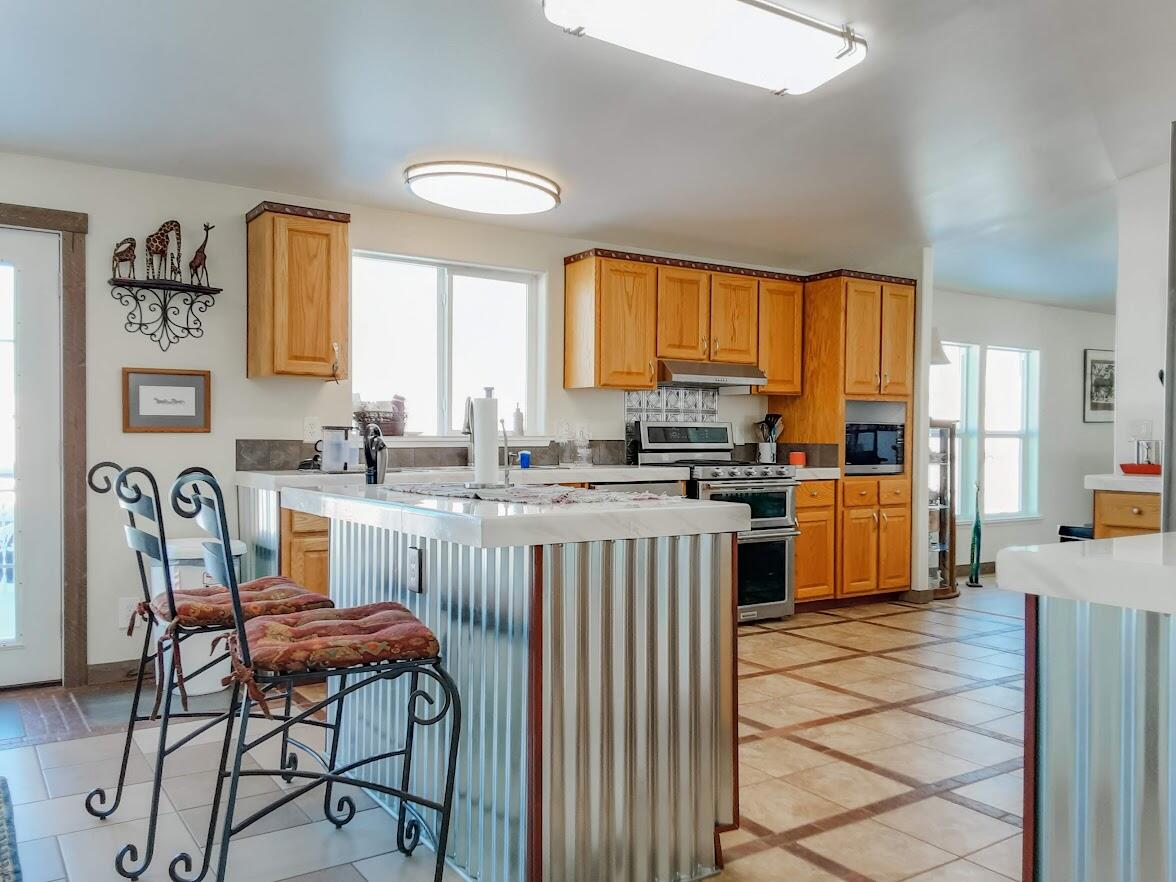 Sheridan, Wyoming, 82801, United States, 4 Bedrooms Bedrooms, ,2 BathroomsBathrooms,Residential,For Sale,2011372