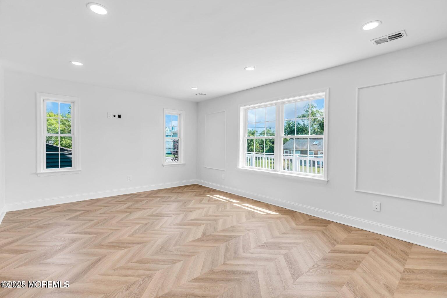 Brick, New Jersey, 08723, United States, 4 Bedrooms Bedrooms, ,2 BathroomsBathrooms,Residential,For Sale,1900607
