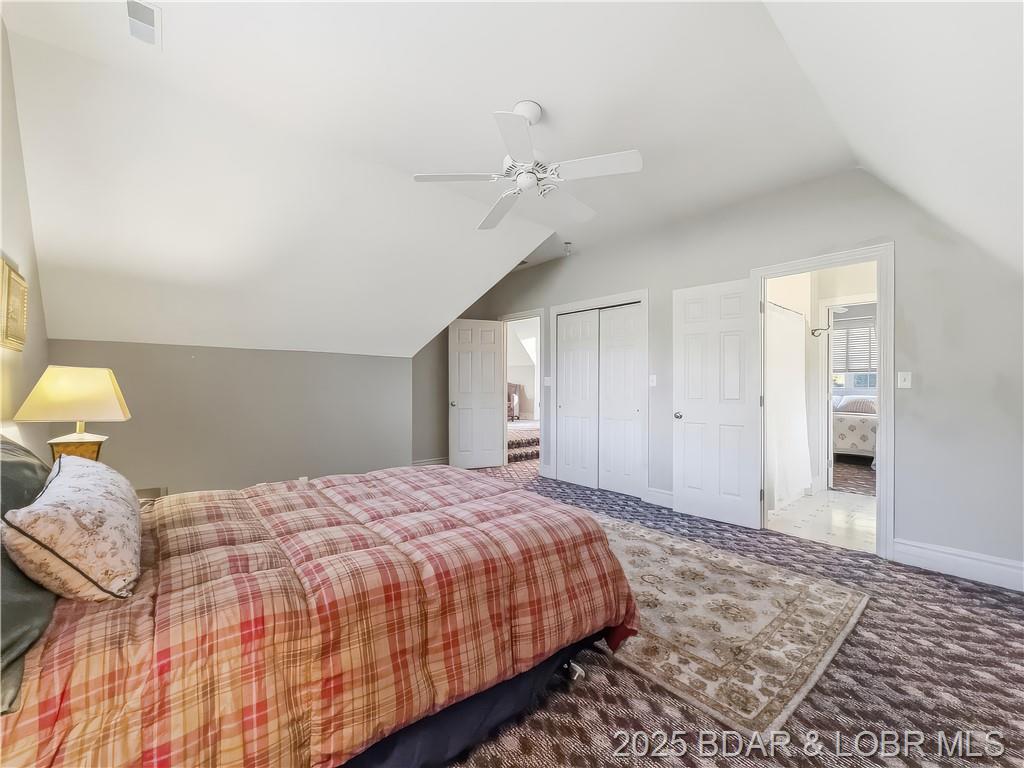 Camdenton, Missouri, 65020, United States, 4 Bedrooms Bedrooms, ,5 BathroomsBathrooms,Residential,For Sale,1989122