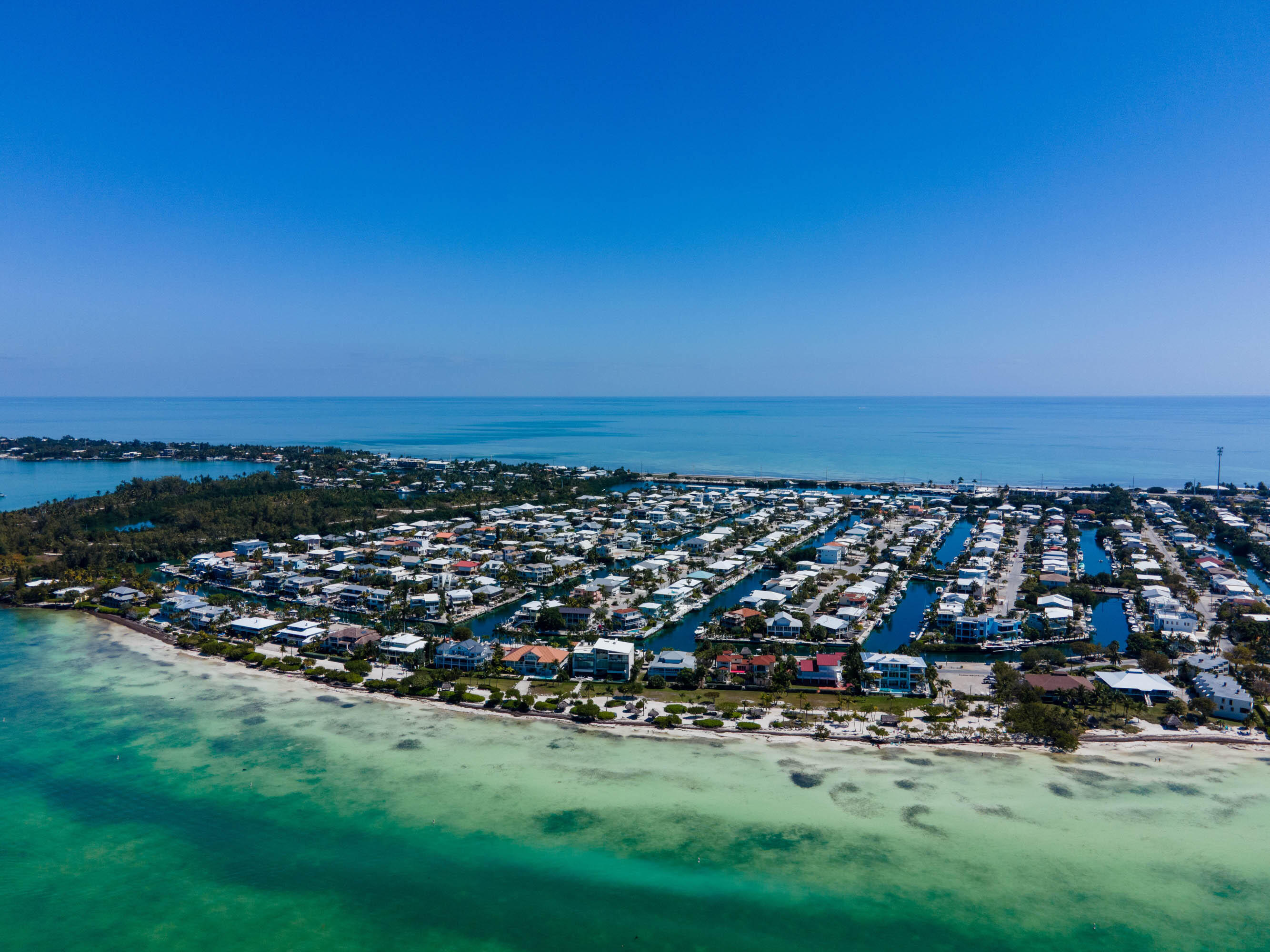 ISLAMORADA, Florida, 33036, United States, 3 Bedrooms Bedrooms, ,2 BathroomsBathrooms,Residential,For Sale,1828100
