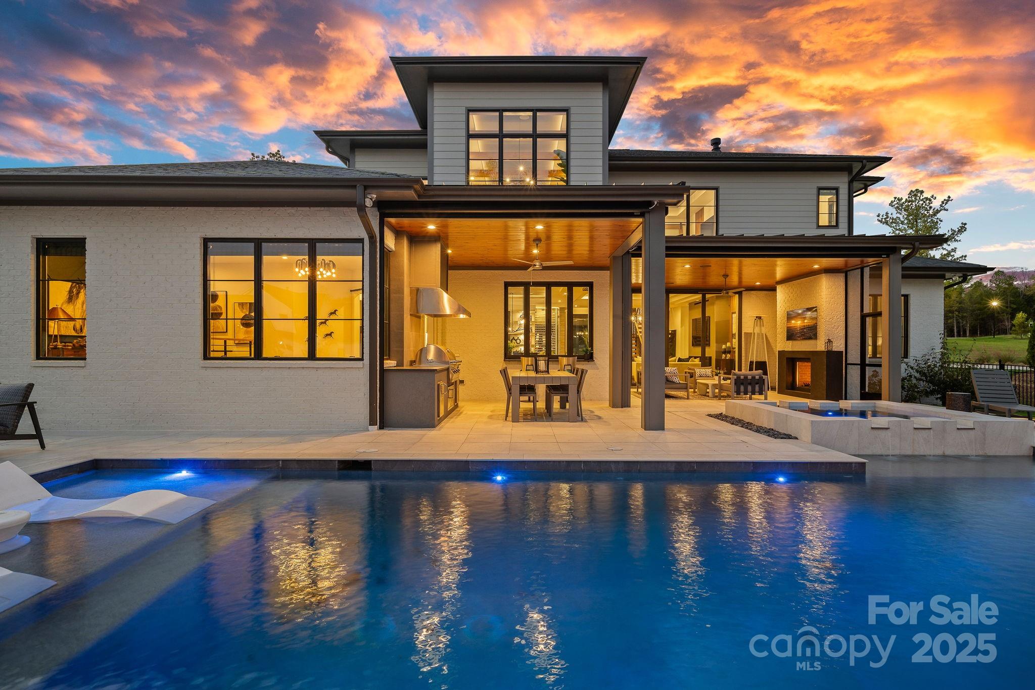 Davidson, North Carolina, 28036, United States, 5 Bedrooms Bedrooms, ,7 BathroomsBathrooms,Residential,For Sale,1989460