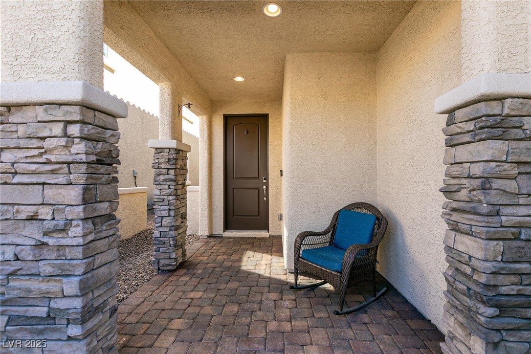 Las Vegas, Nevada, 89166, United States, 4 Bedrooms Bedrooms, ,3 BathroomsBathrooms,Residential,For Sale,1960504