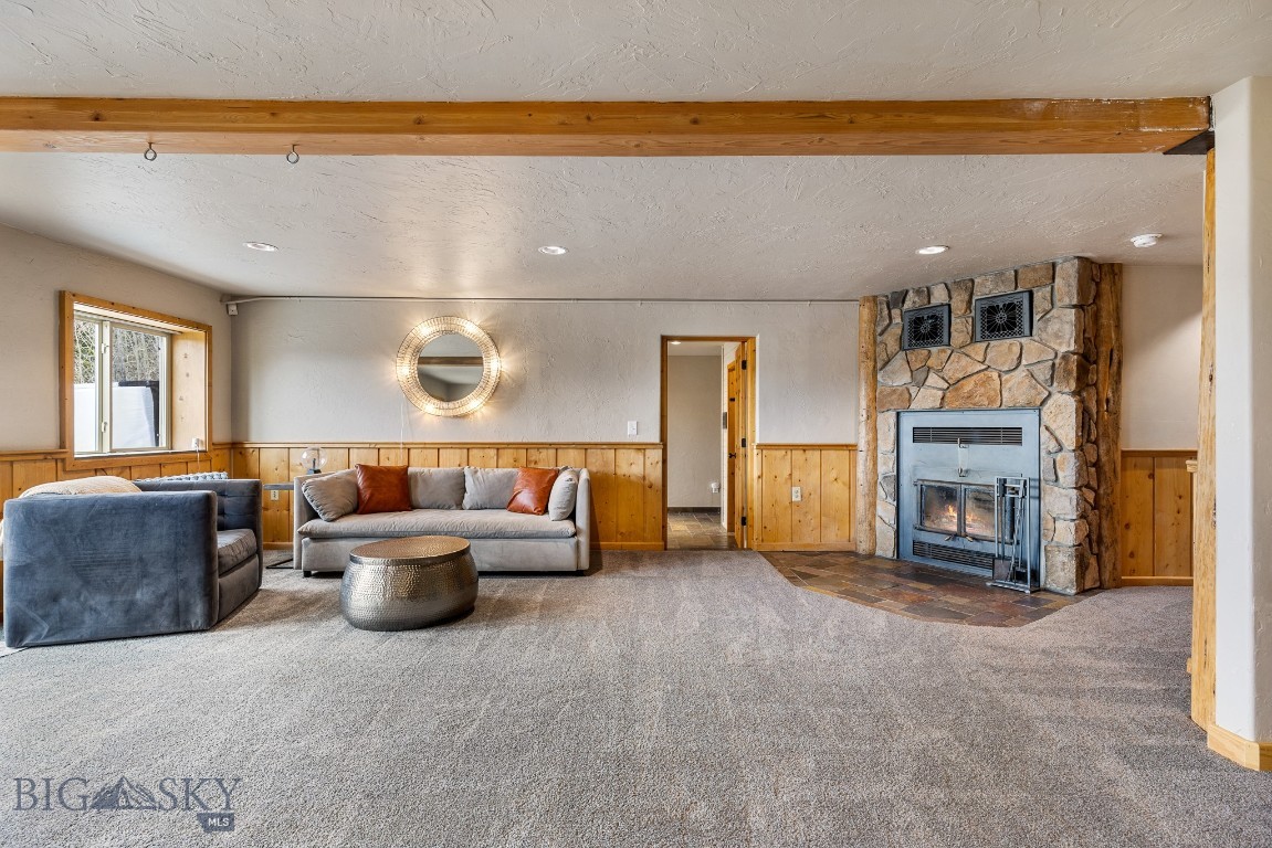 Bozeman, Montana, 59715, United States, 4 Bedrooms Bedrooms, ,5 BathroomsBathrooms,Residential,For Sale,1794934