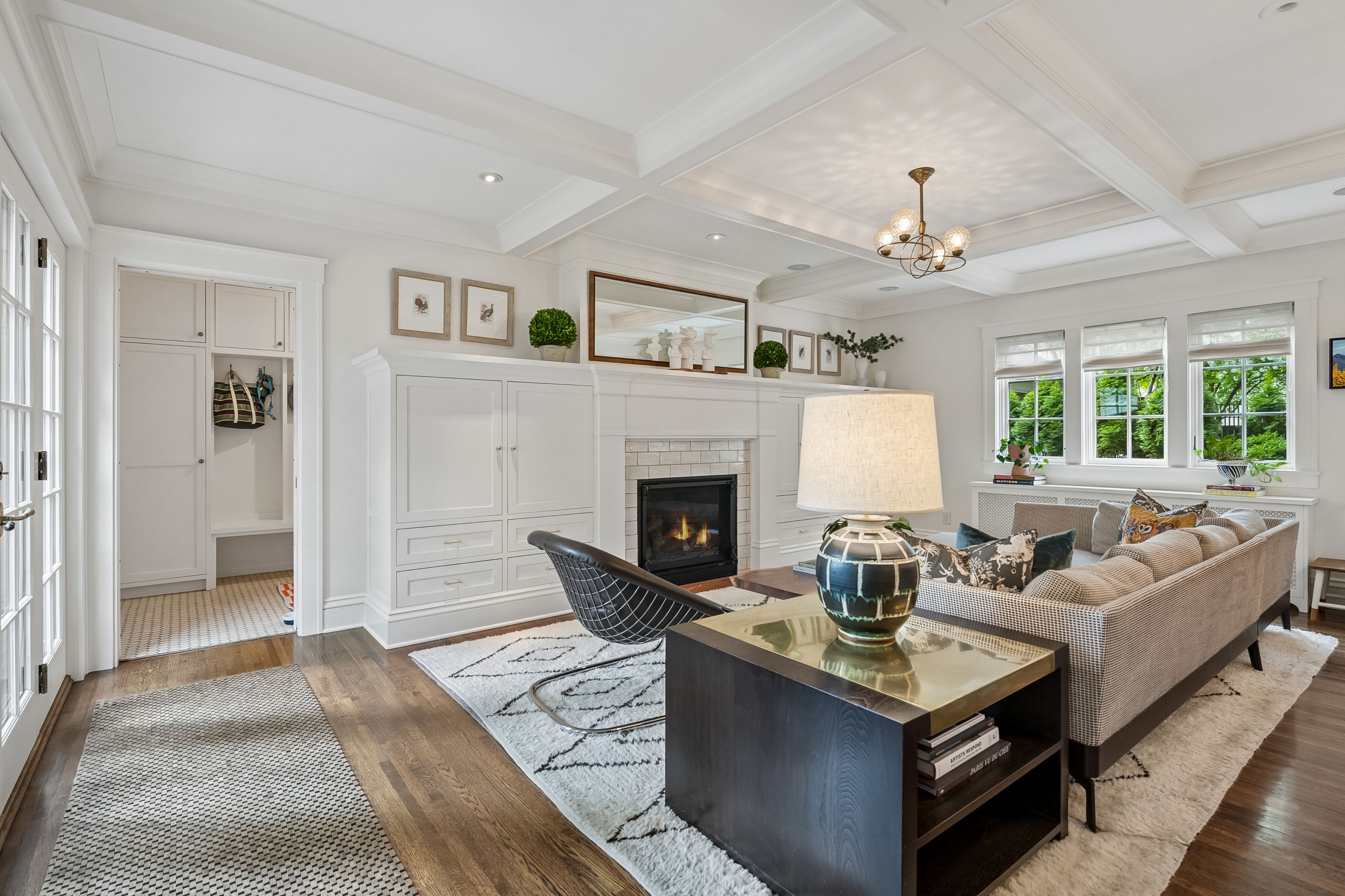  Architectural Elegance in Prestigious Kenwood - 物件實景
