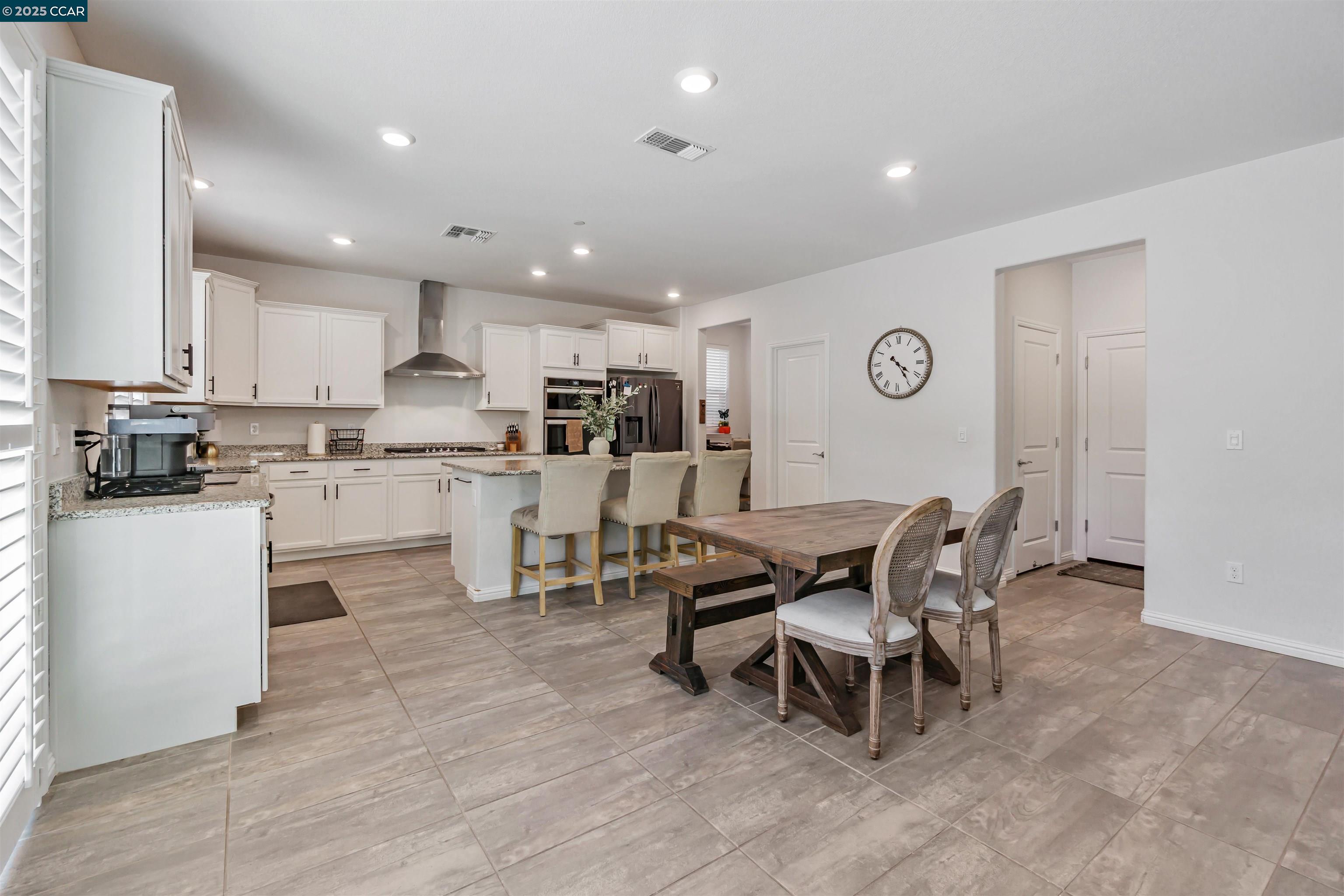 Brentwood, California, 94513, United States, 4 Bedrooms Bedrooms, ,2 BathroomsBathrooms,Residential,For Sale,1910990