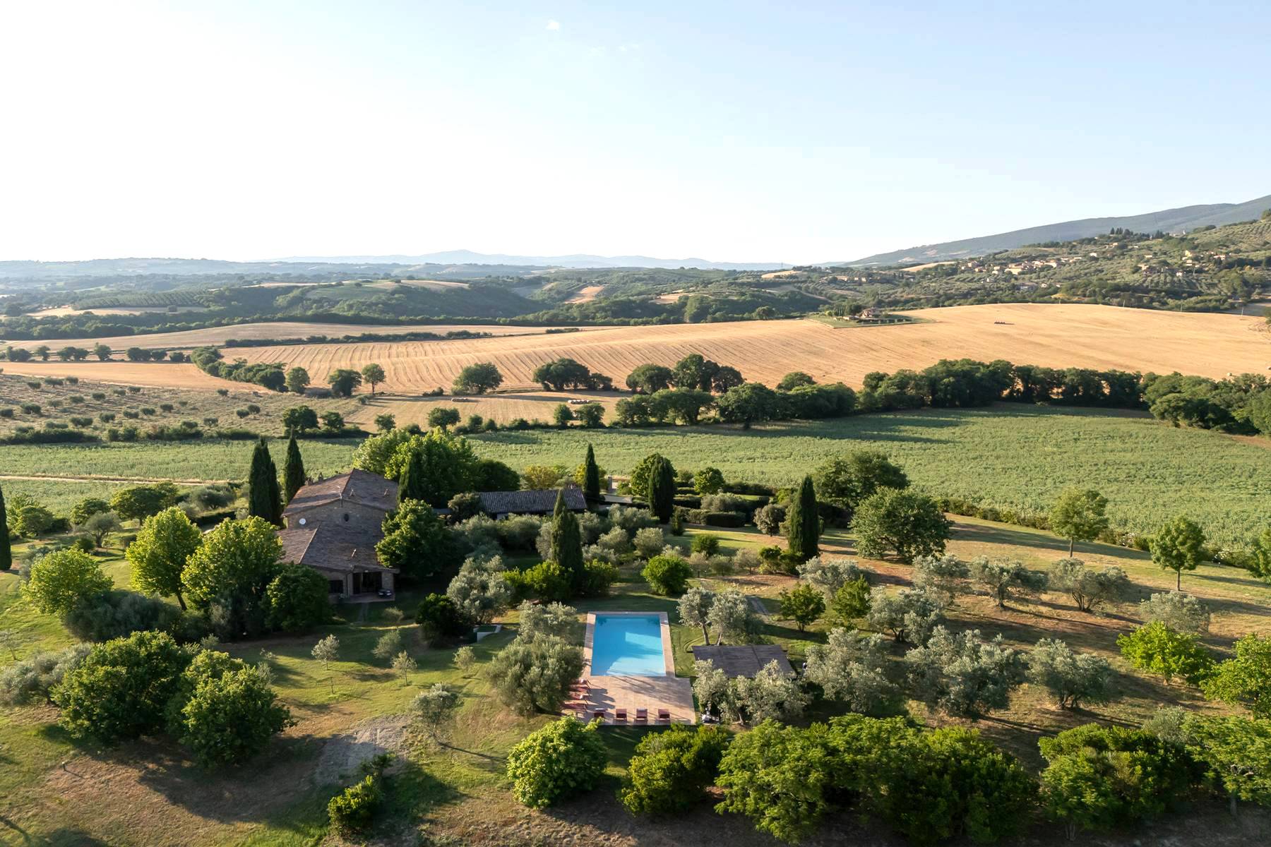  Orvieto, Stylish Contemporary Villa with Pool and Tennis Court - 物件實景