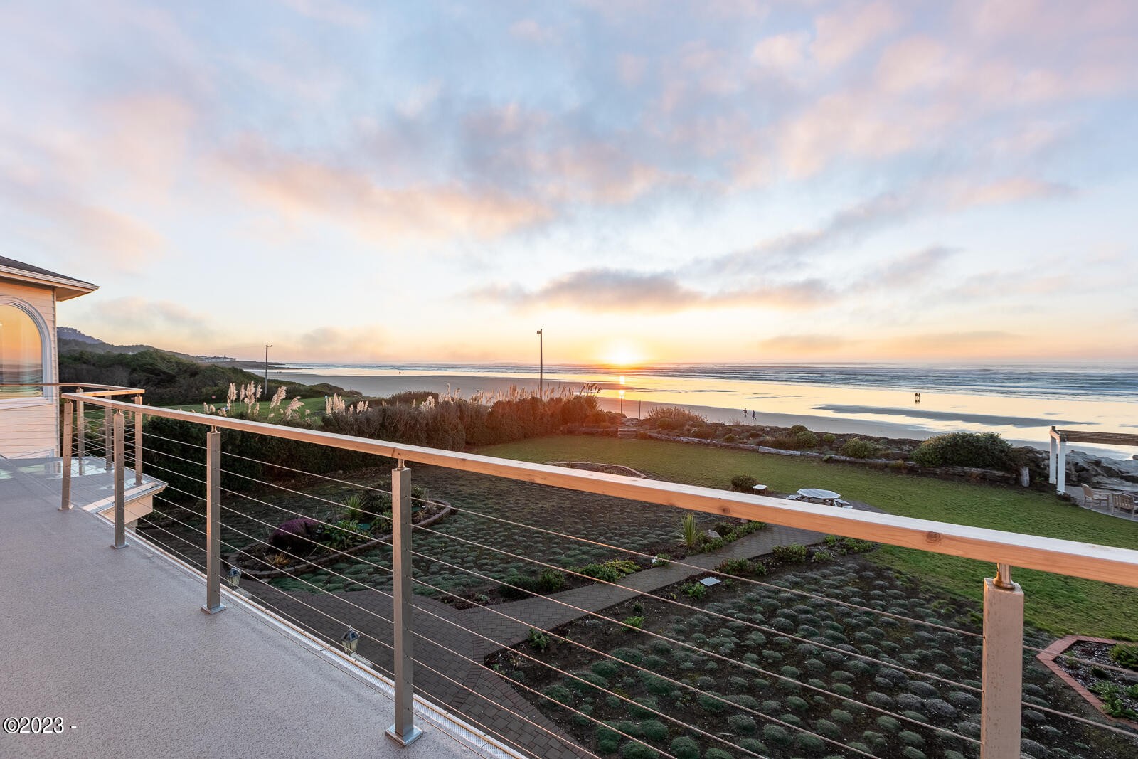 3775 Hwy 101 N, Yachats, Oregon, 97498, United States, 4 Bedrooms Bedrooms, ,6 BathroomsBathrooms,Residential,For Sale,3775 Hwy 101 N,1431474