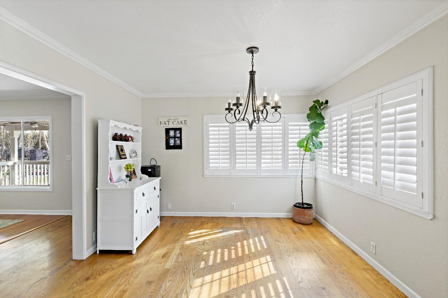 Turlock, California, 95380, United States, 3 Bedrooms Bedrooms, ,4 BathroomsBathrooms,Residential,For Sale,1993882