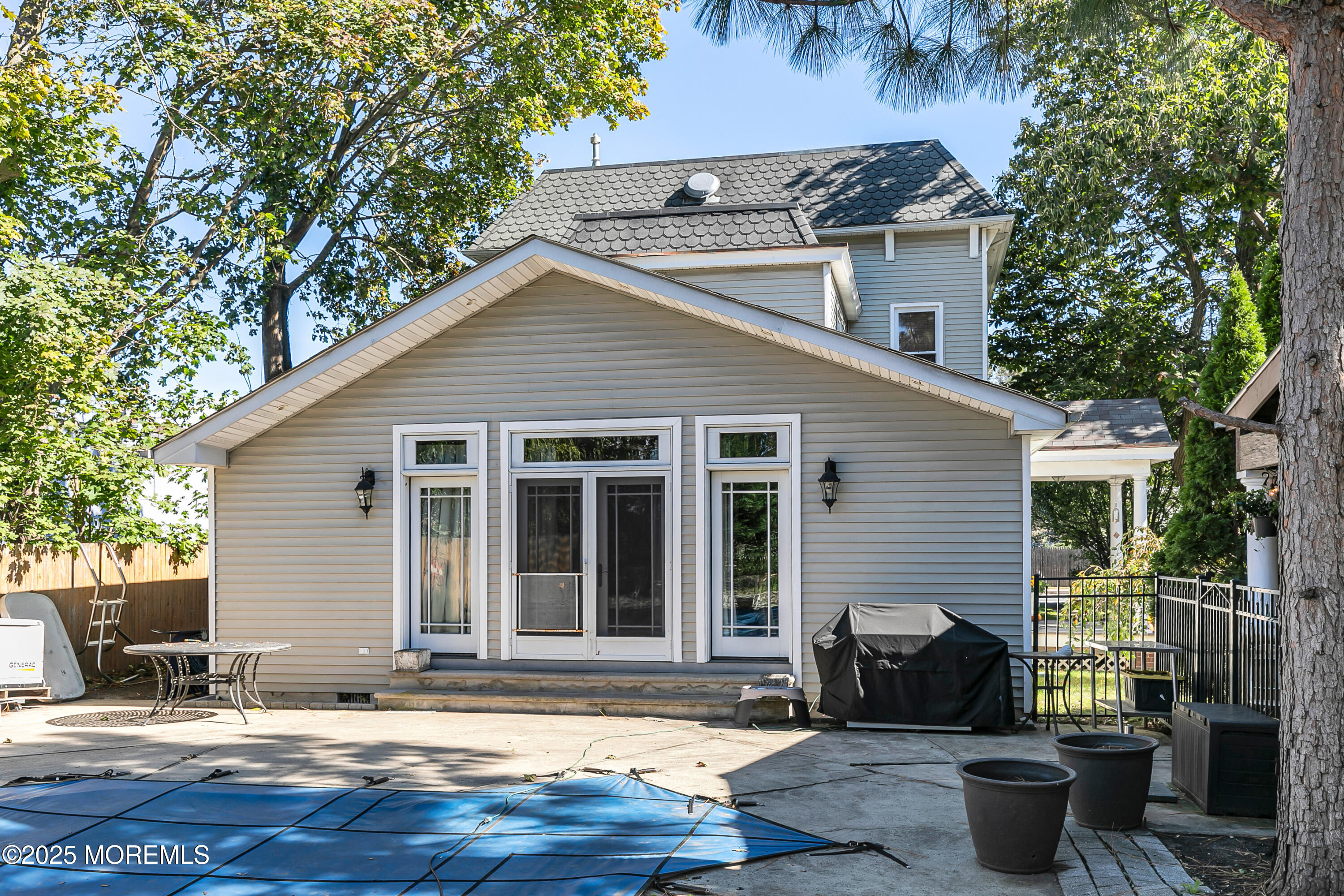 West Long Branch, New Jersey, 07764, United States, 5 Bedrooms Bedrooms, ,2 BathroomsBathrooms,Residential,For Sale,1982054