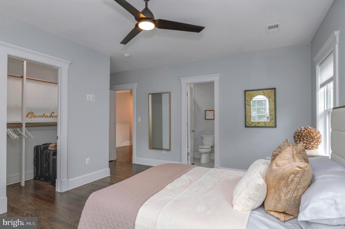 Fairfax, Virginia, 22030, United States, 6 Bedrooms Bedrooms, ,7 BathroomsBathrooms,Residential,For Sale,1997396