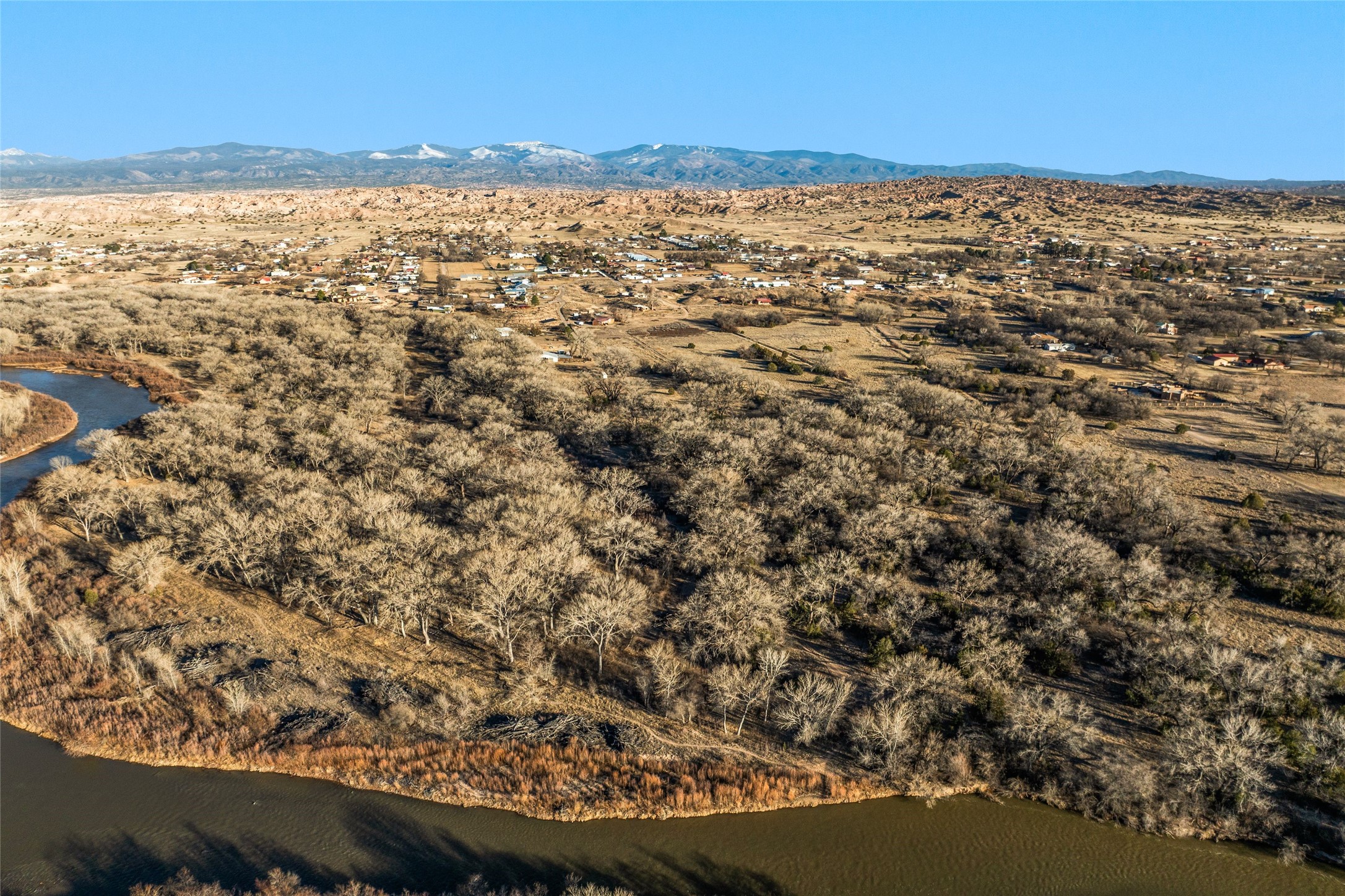  76 & 78 County Road 114 - 物件實景