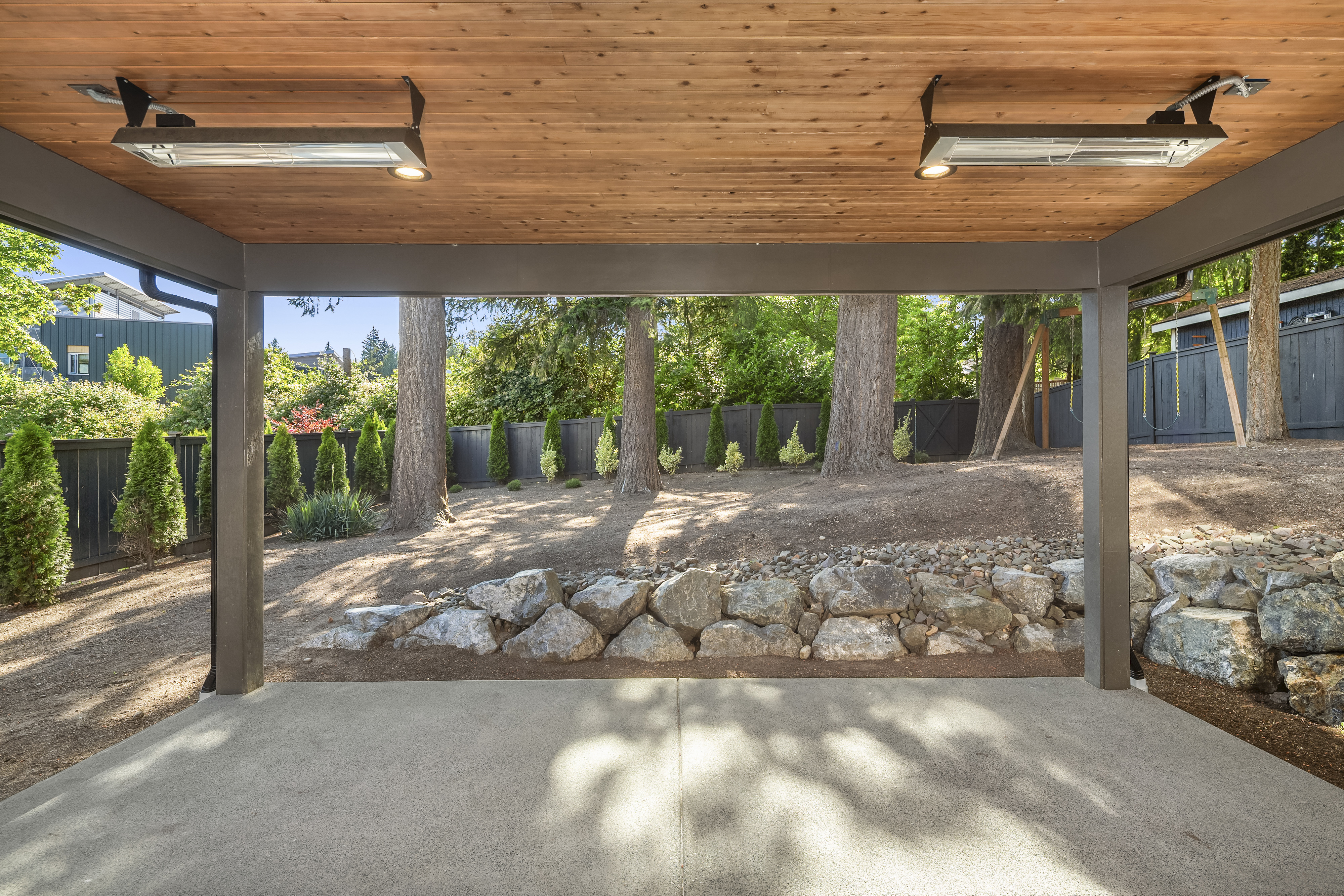  11327 113th Place Northeast, Kirkland, WA 98033 - 物件實景