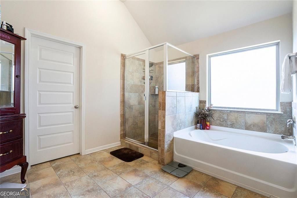 Loganville, Georgia, 30052, United States, 4 Bedrooms Bedrooms, ,4 BathroomsBathrooms,Residential,For Sale,1952006