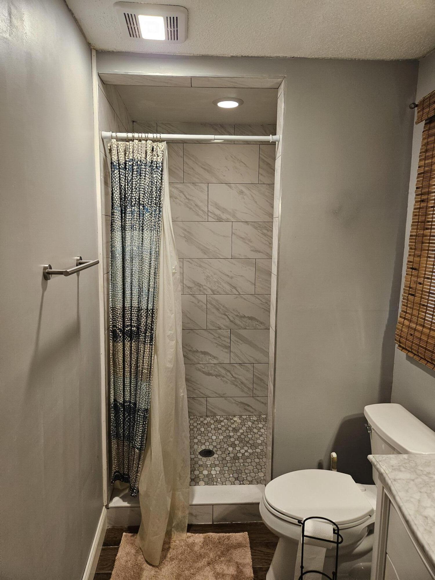 Charleston, South Carolina, 29403, United States, 4 Bedrooms Bedrooms, ,2 BathroomsBathrooms,Residential,For Sale,1977770