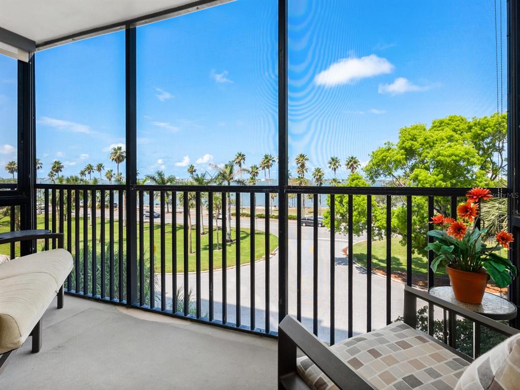 Sarasota, Florida, 34236, United States, 2 Bedrooms Bedrooms, ,2 BathroomsBathrooms,Residential,For Sale,1839874