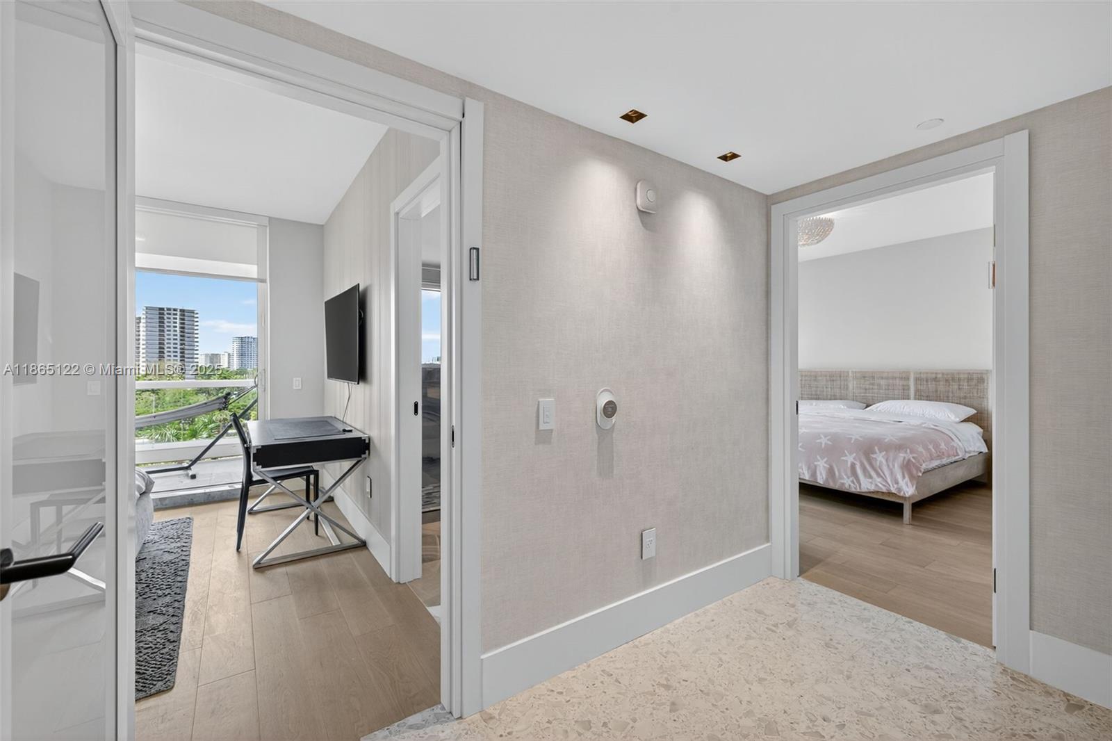 Aventura, Florida, 33160, United States, 3 Bedrooms Bedrooms, ,4 BathroomsBathrooms,Residential,For Sale,1942054